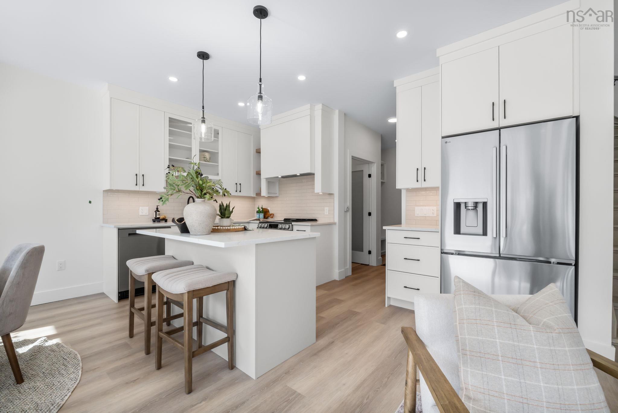 $819,000.00: 162 Brunello Blvd, Timberlea