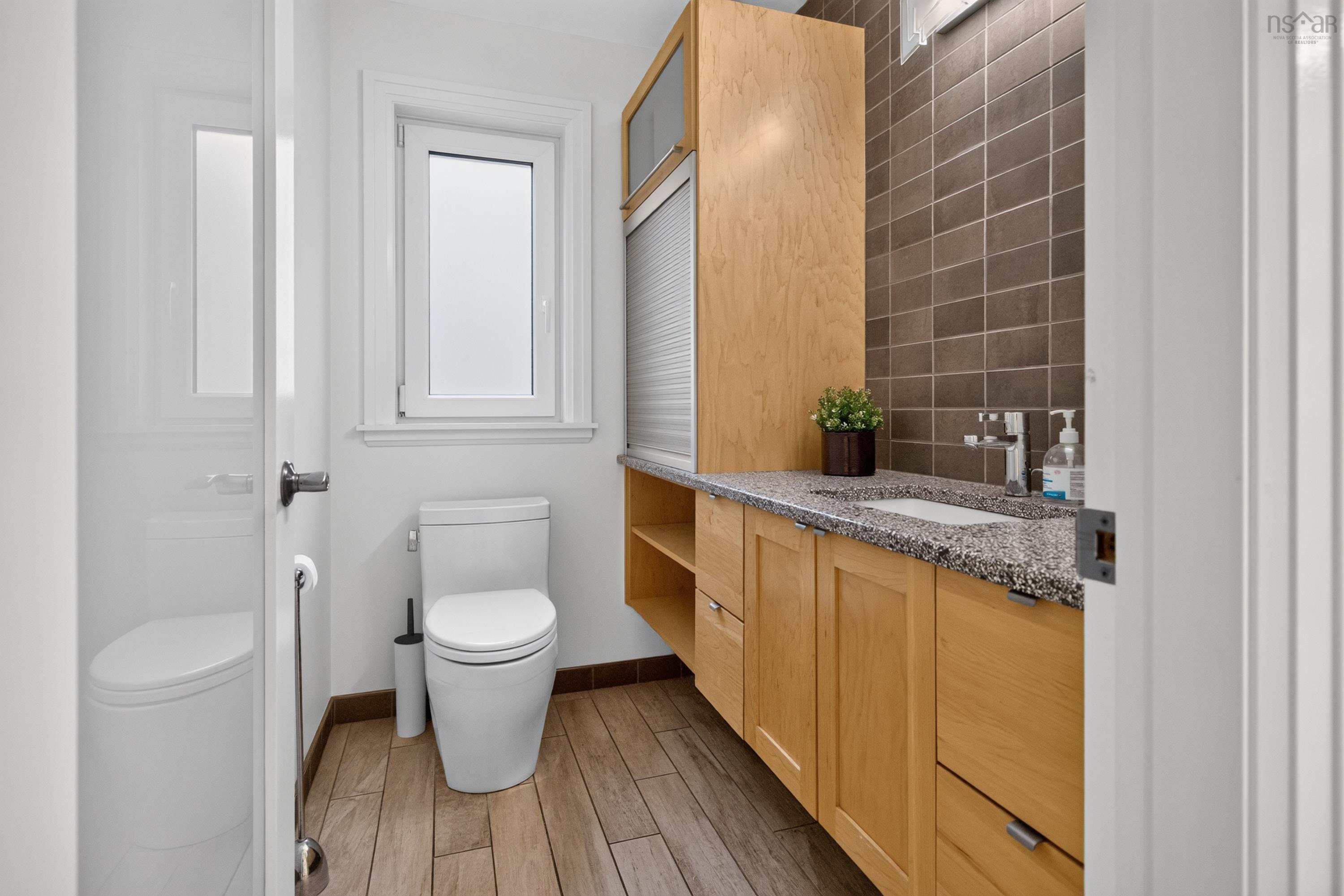 $799,900.00: 1875 Purcells Cove Road, Halifax
