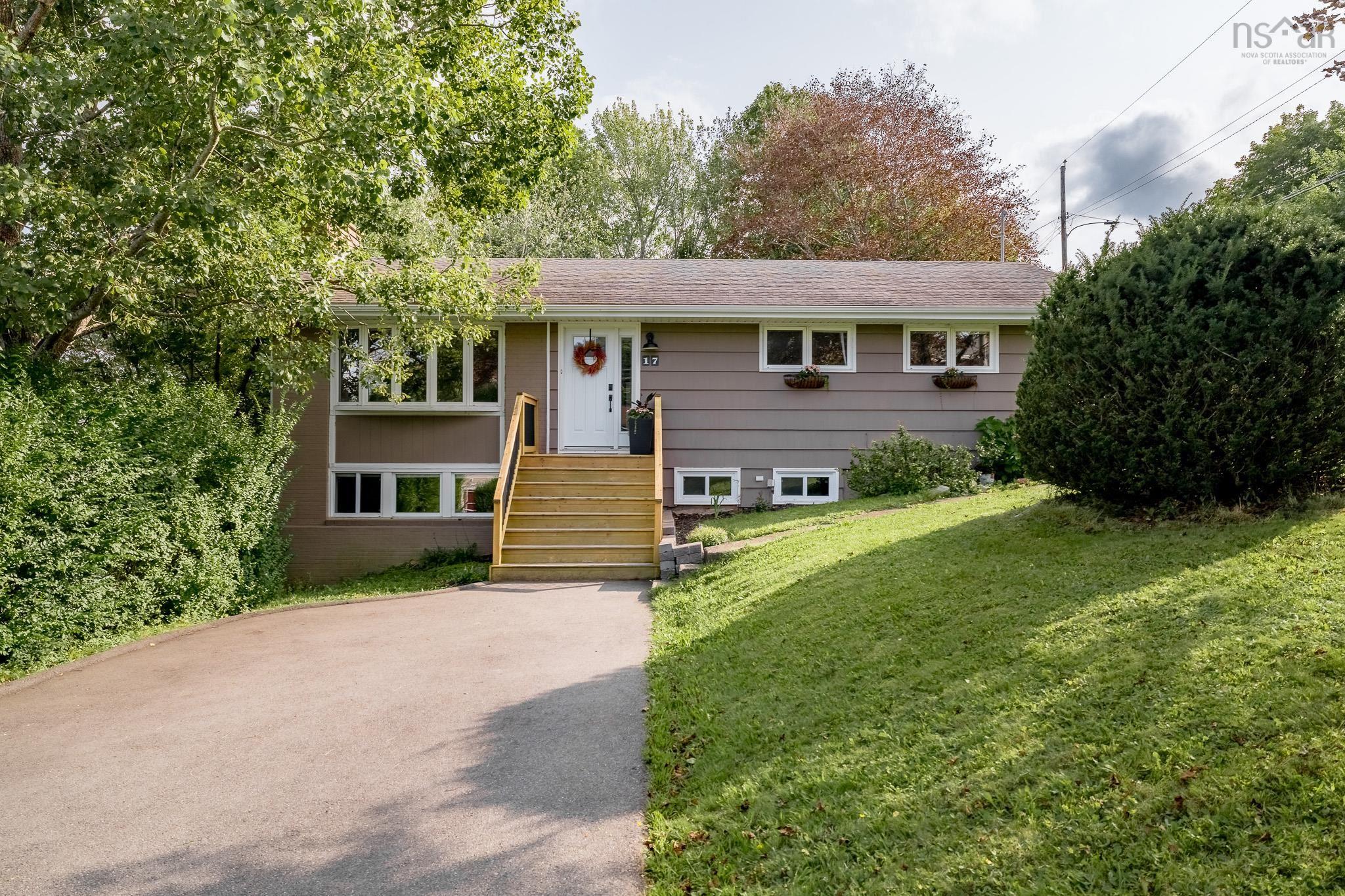 17 Glenora Avenue, Halifax, NS (MLS® 202622893)
