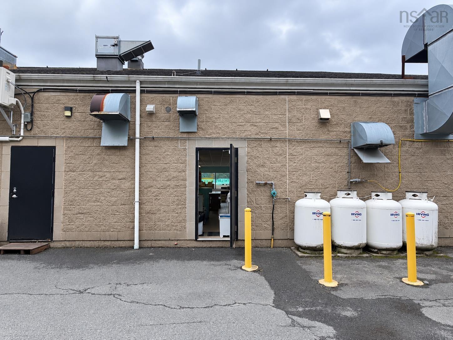 $145,000.00: 101 619 Sackville Drive, Lower Sackville