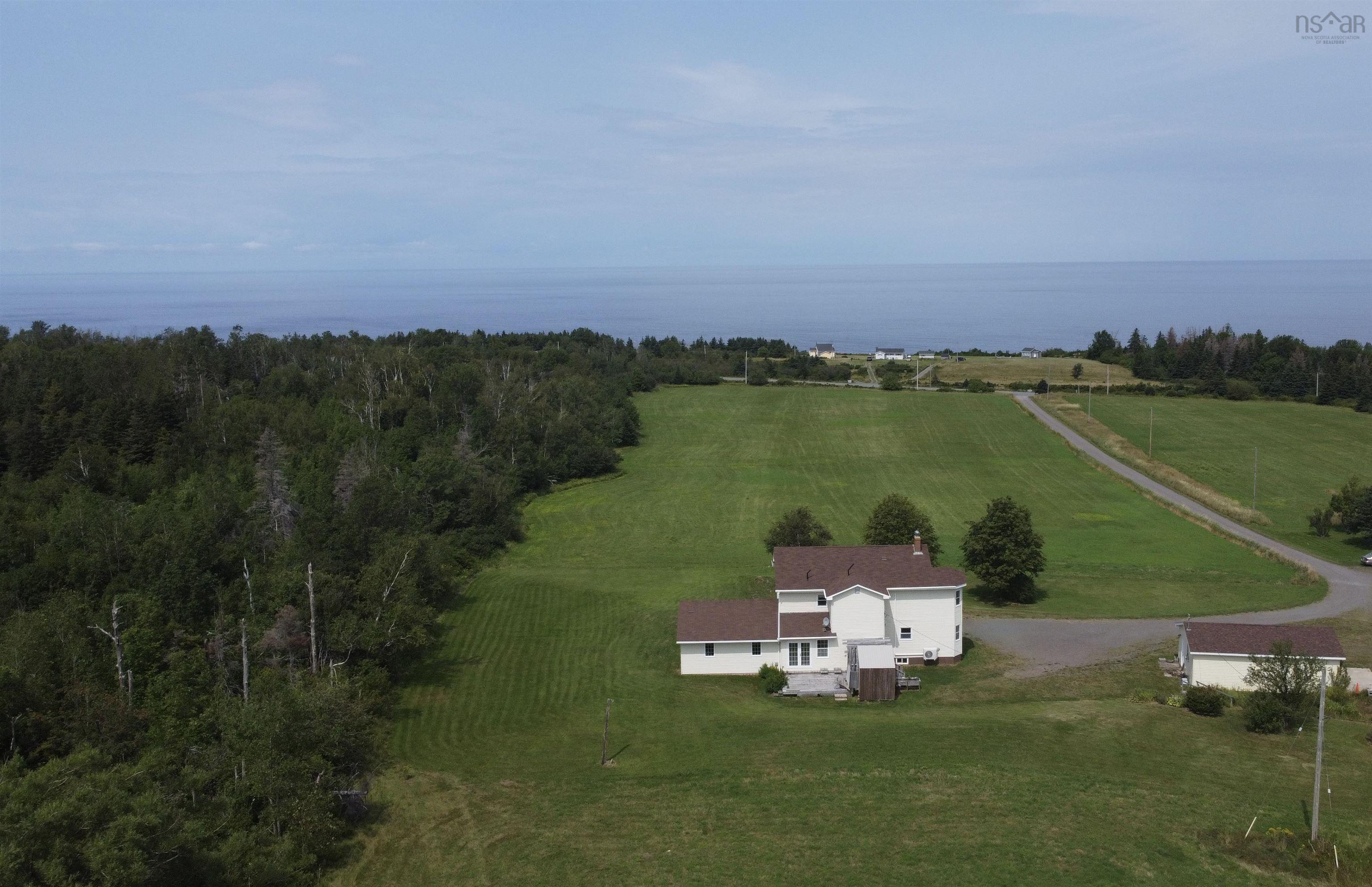 $649,900.00: 4621 245 Highway, Malignant Cove
