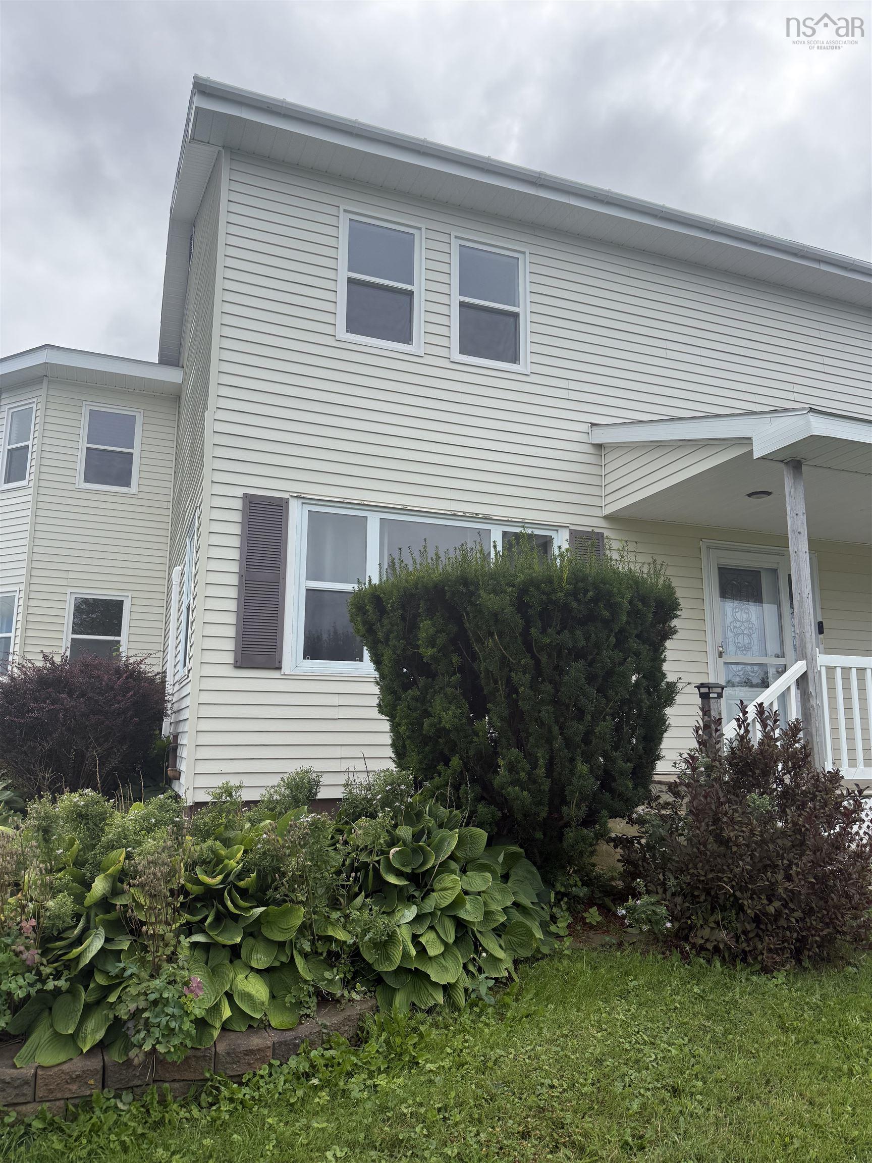 $649,900.00: 4621 245 Highway, Malignant Cove
