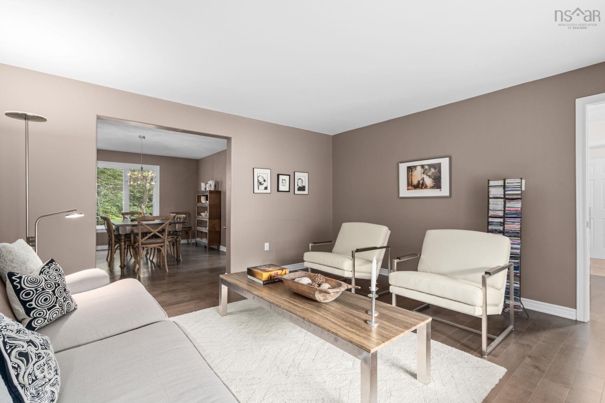 $799,900.00: 283 Moirs Mill Road, Bedford