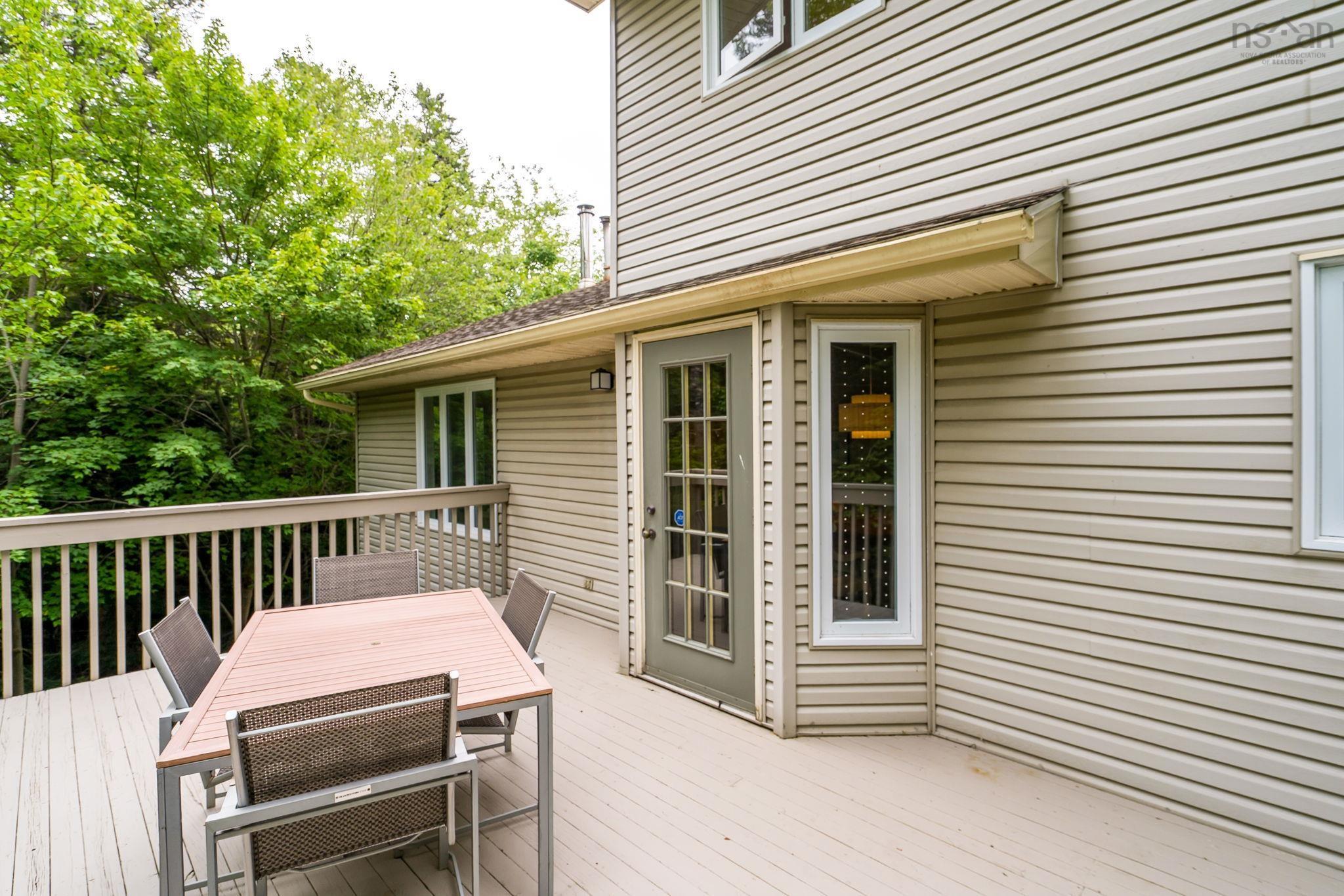$799,900.00: 283 Moirs Mill Road, Bedford