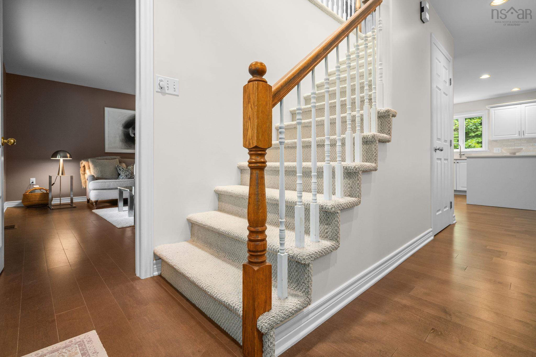 $799,900.00: 283 Moirs Mill Road, Bedford