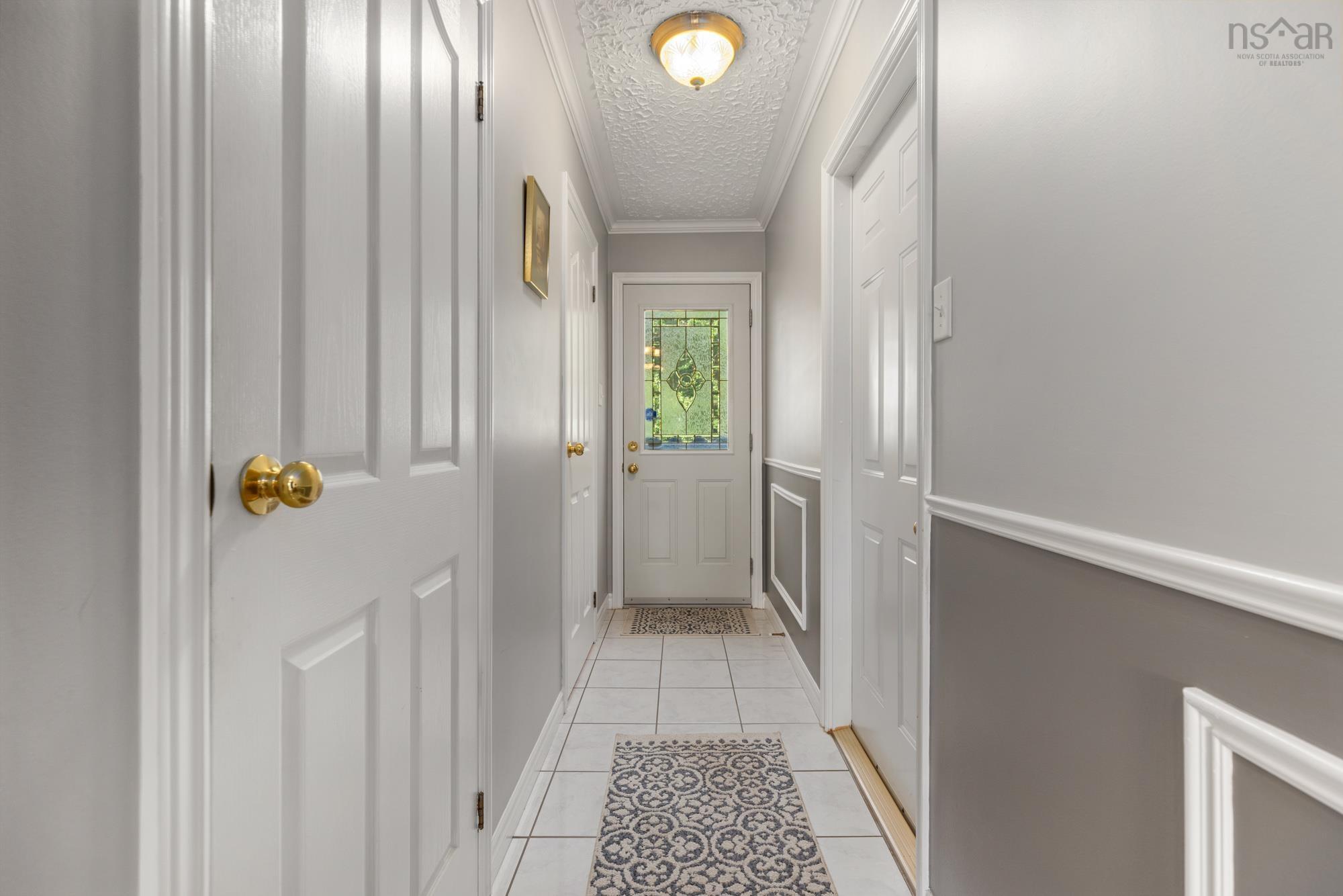 $569,900.00: 18 Lakewood Drive, Brookside