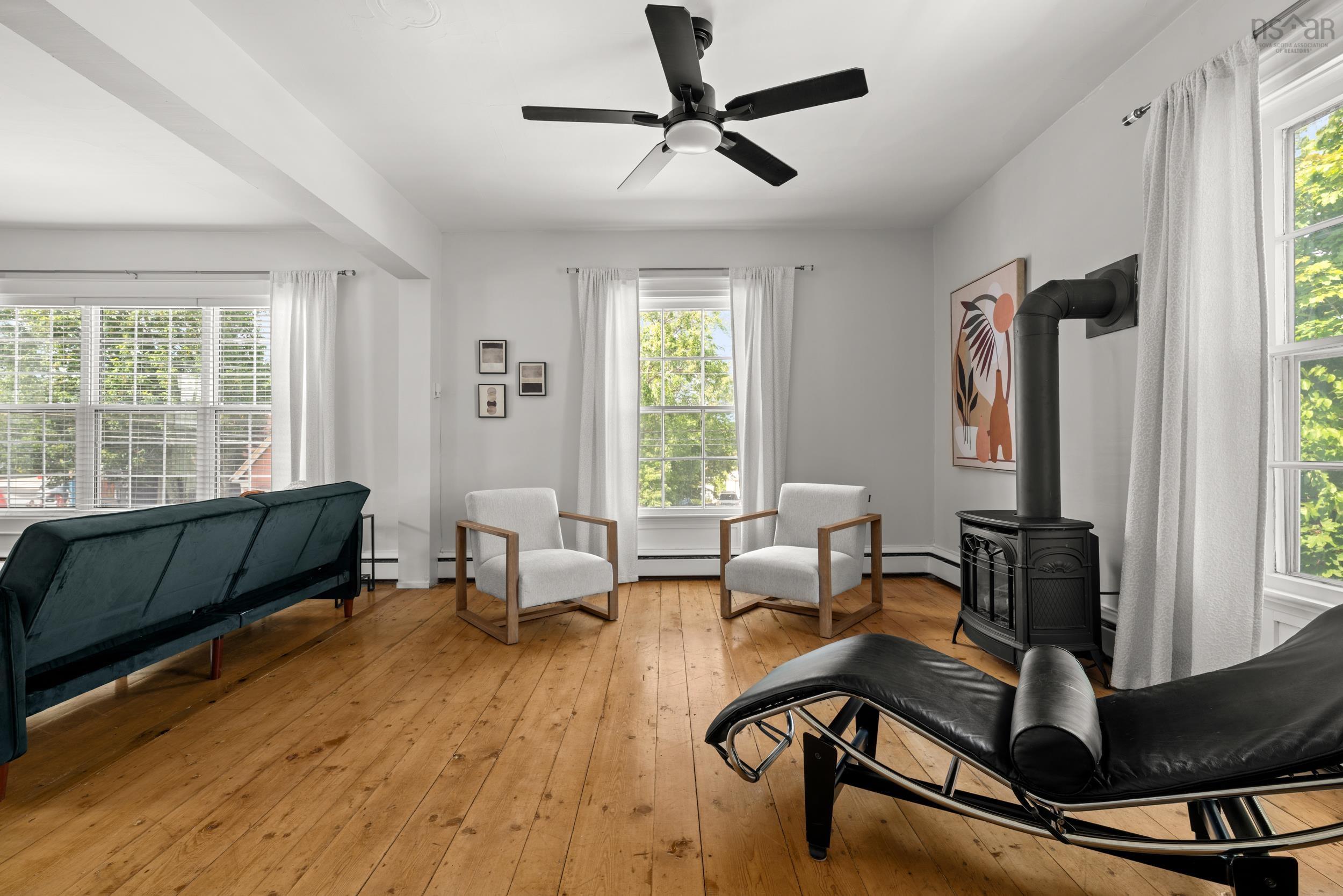 $1,150,000.00: 538 Main Street, Mahone Bay