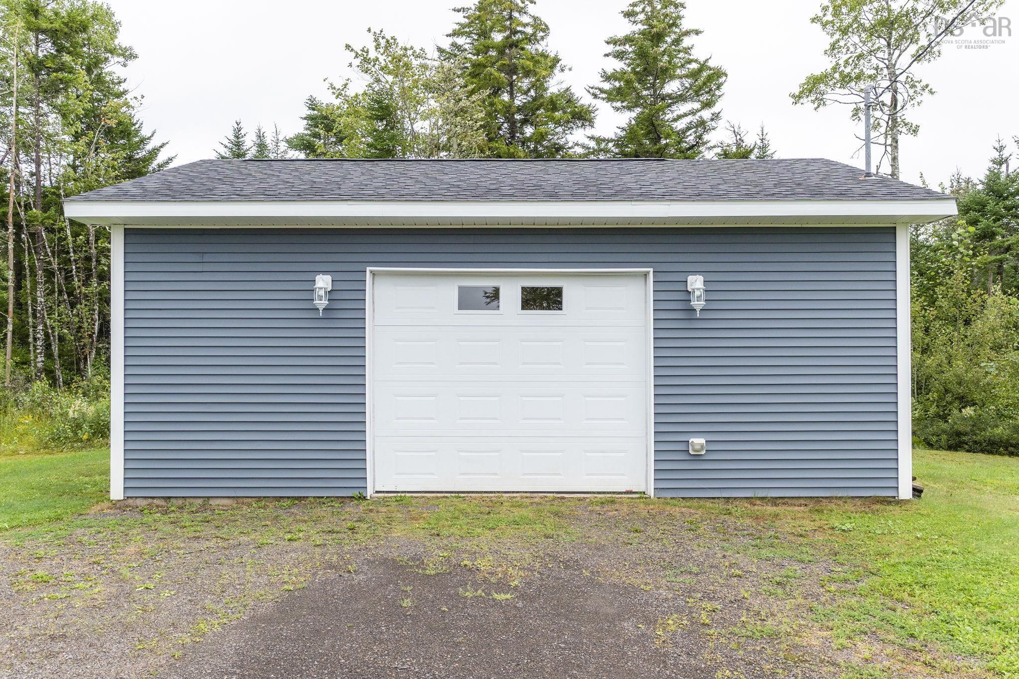 $529,900.00: 166 Blainedale Drive, Salmon River