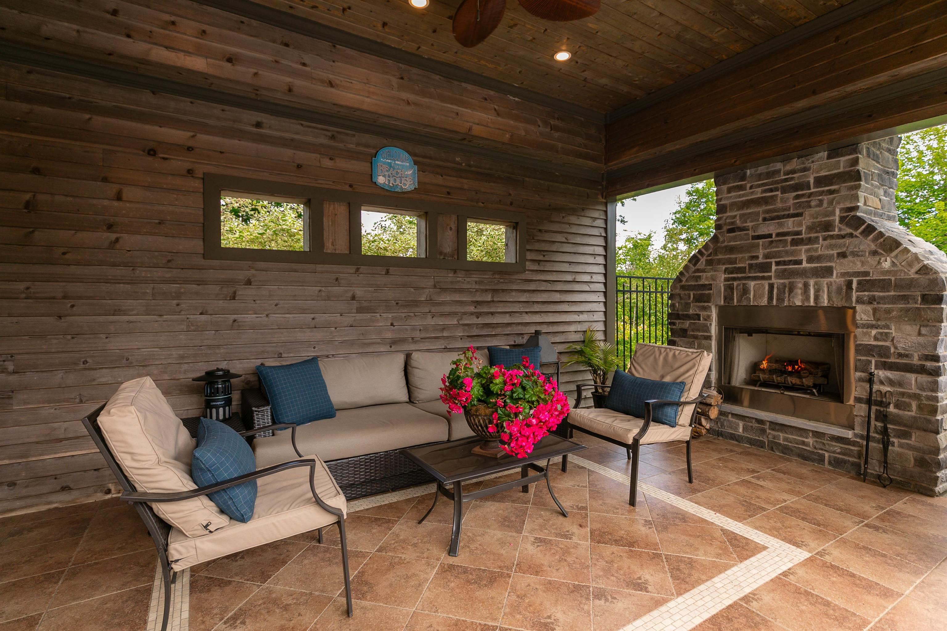 $1,699,900.00: 279 Aberdeen Drive, Fall River