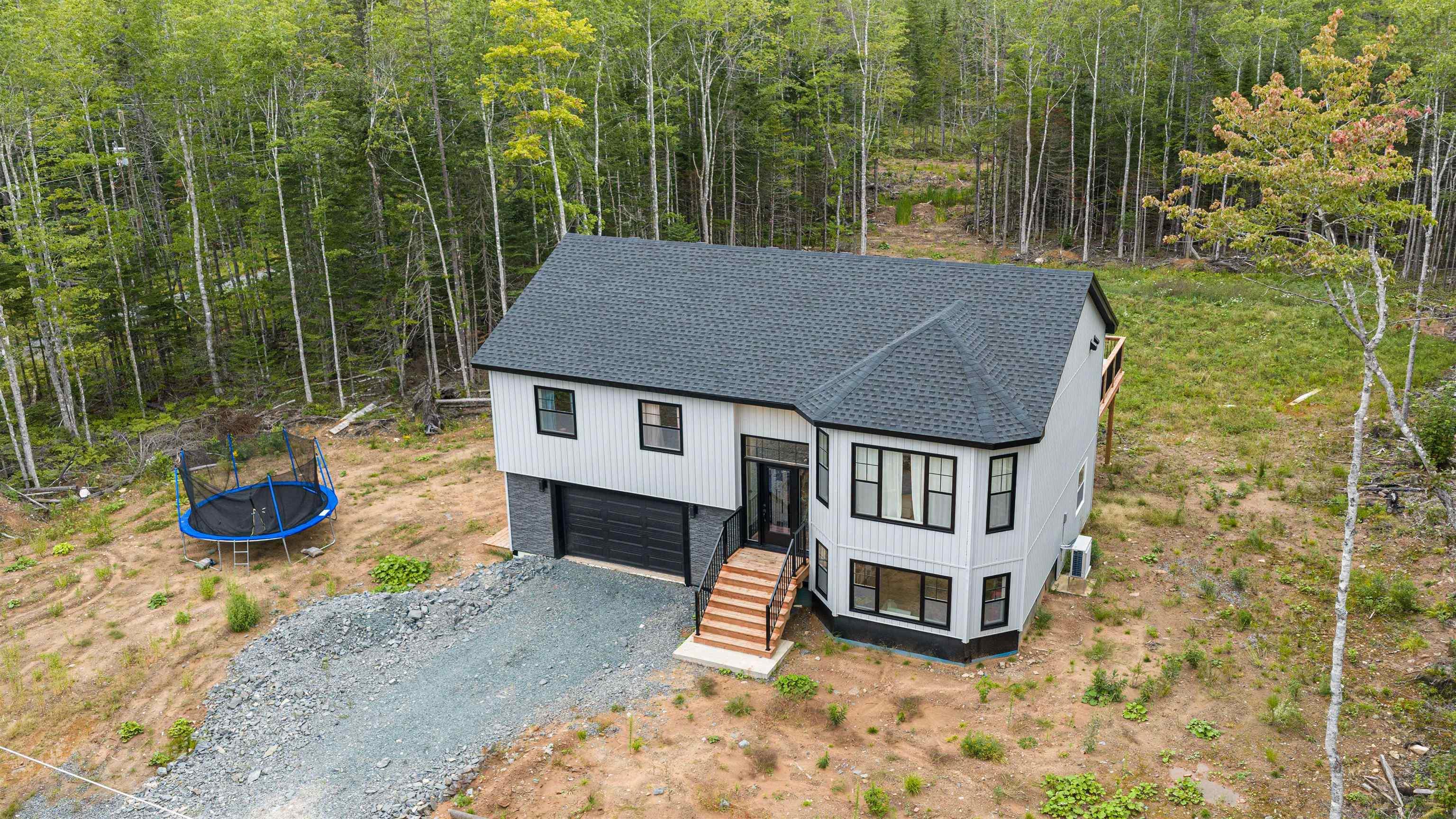 $615,000.00: 28 Archibald Fraser Lane, Nine Mile River