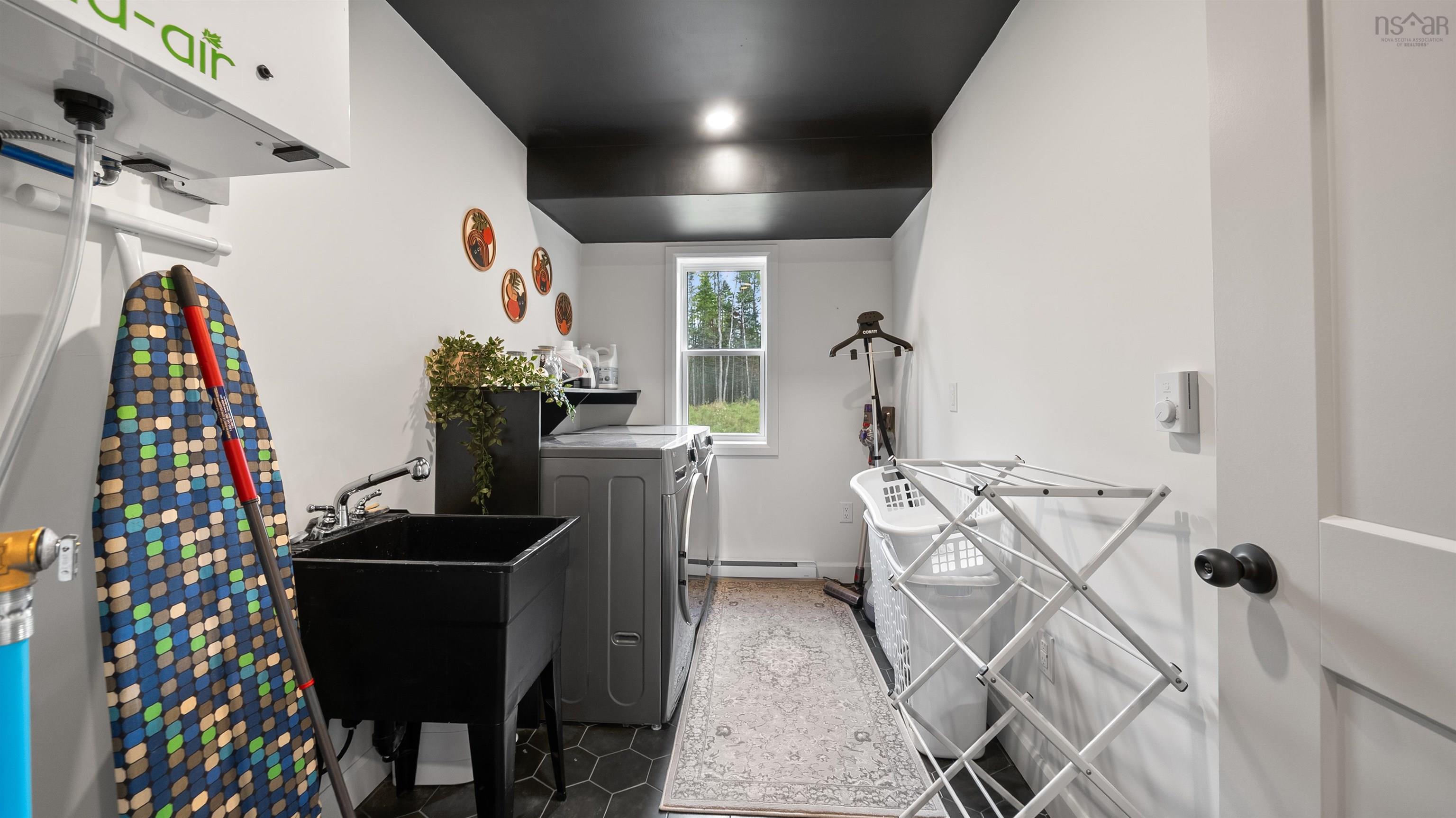 $615,000.00: 28 Archibald Fraser Lane, Nine Mile River