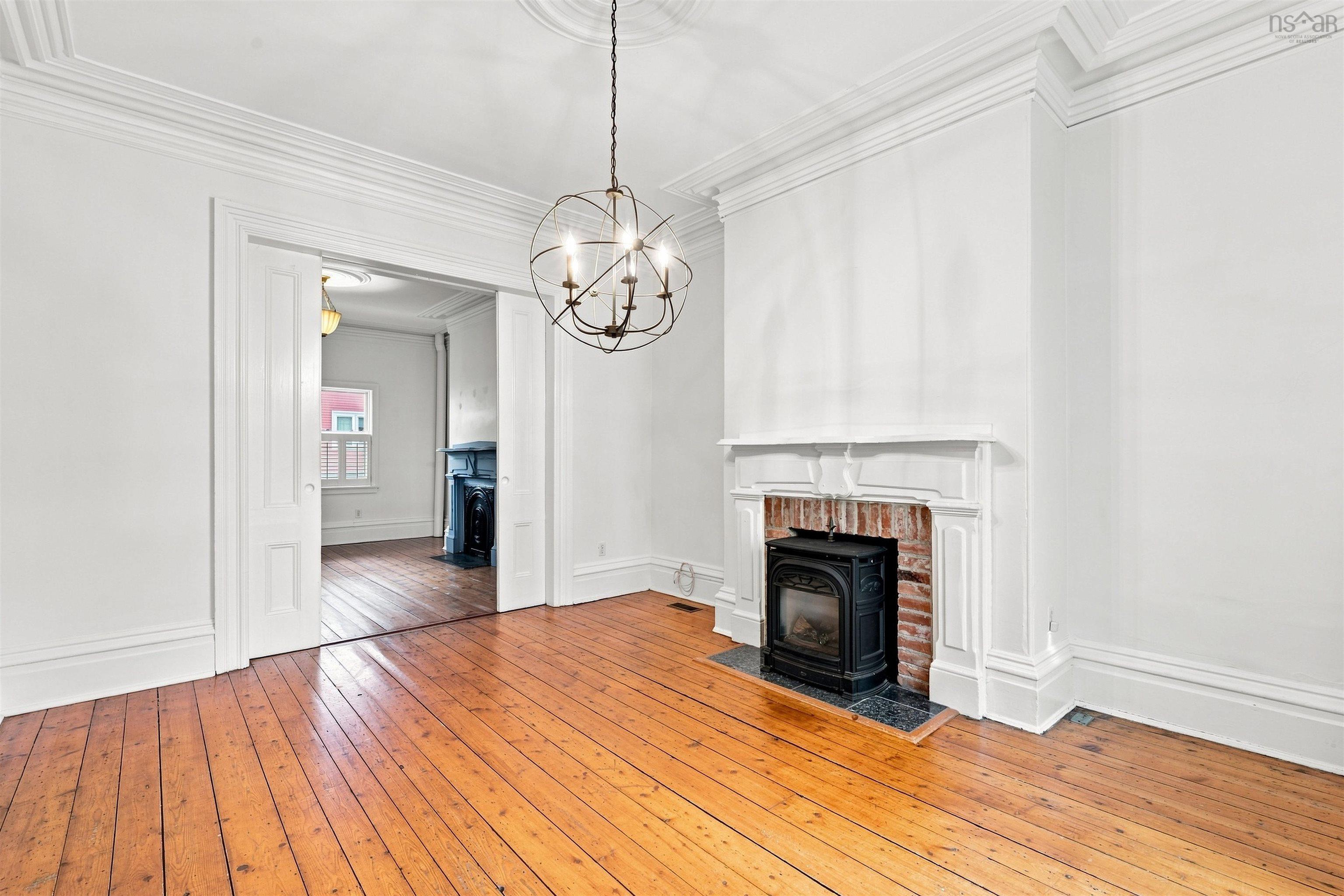 $849,000.00: 6052 Compton Avenue, Halifax