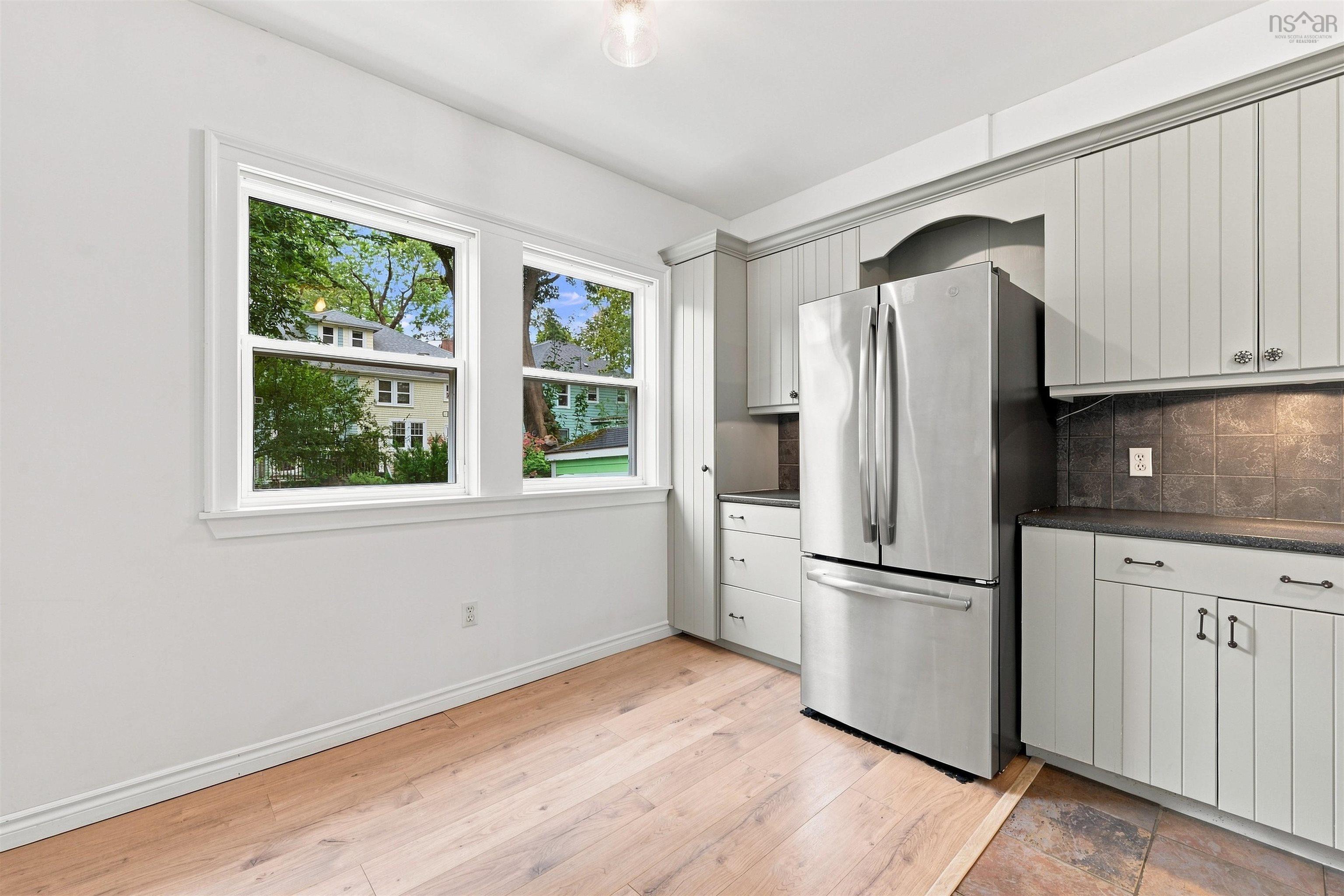 $849,000.00: 6052 Compton Avenue, Halifax