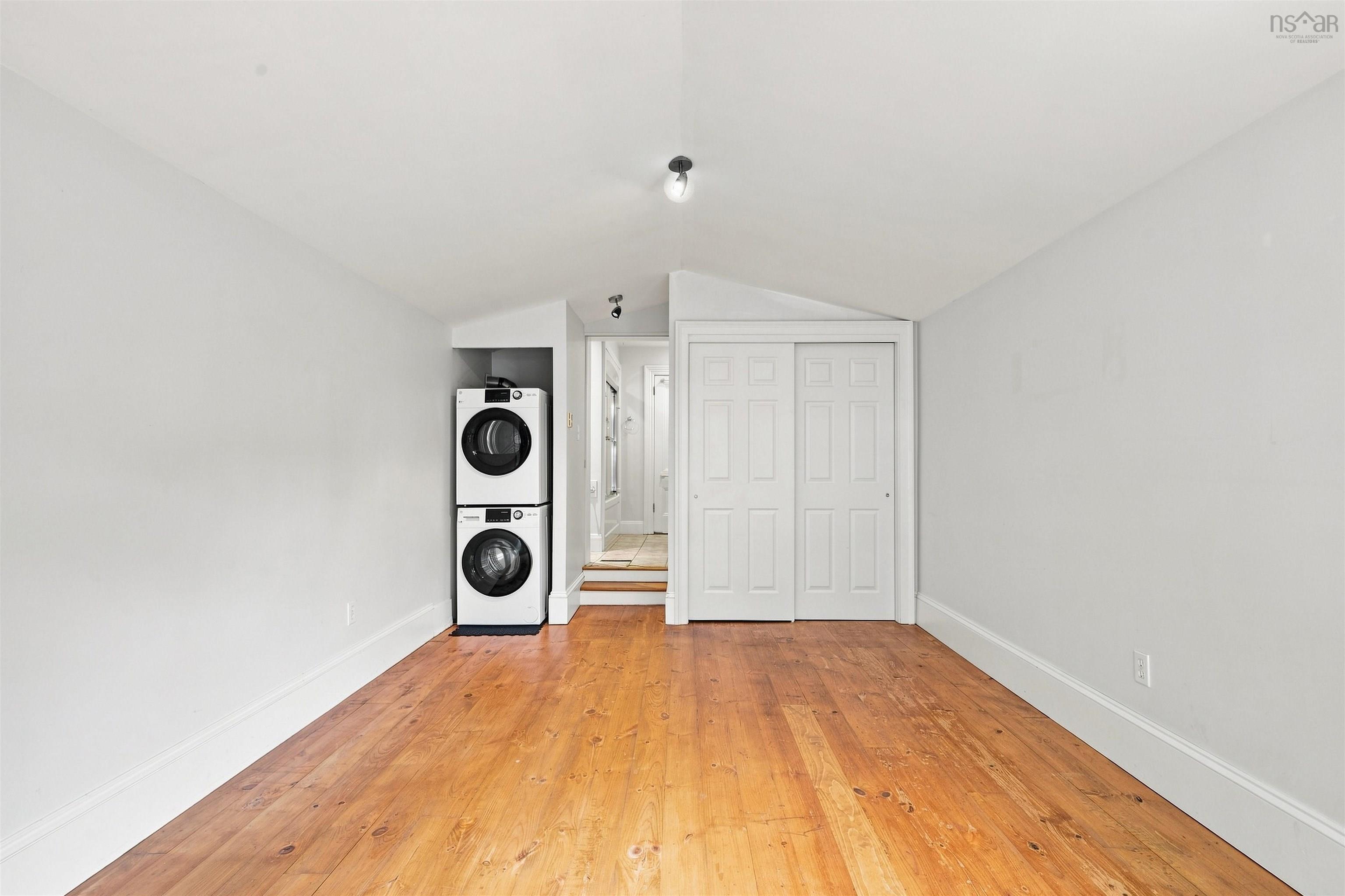 $849,000.00: 6052 Compton Avenue, Halifax