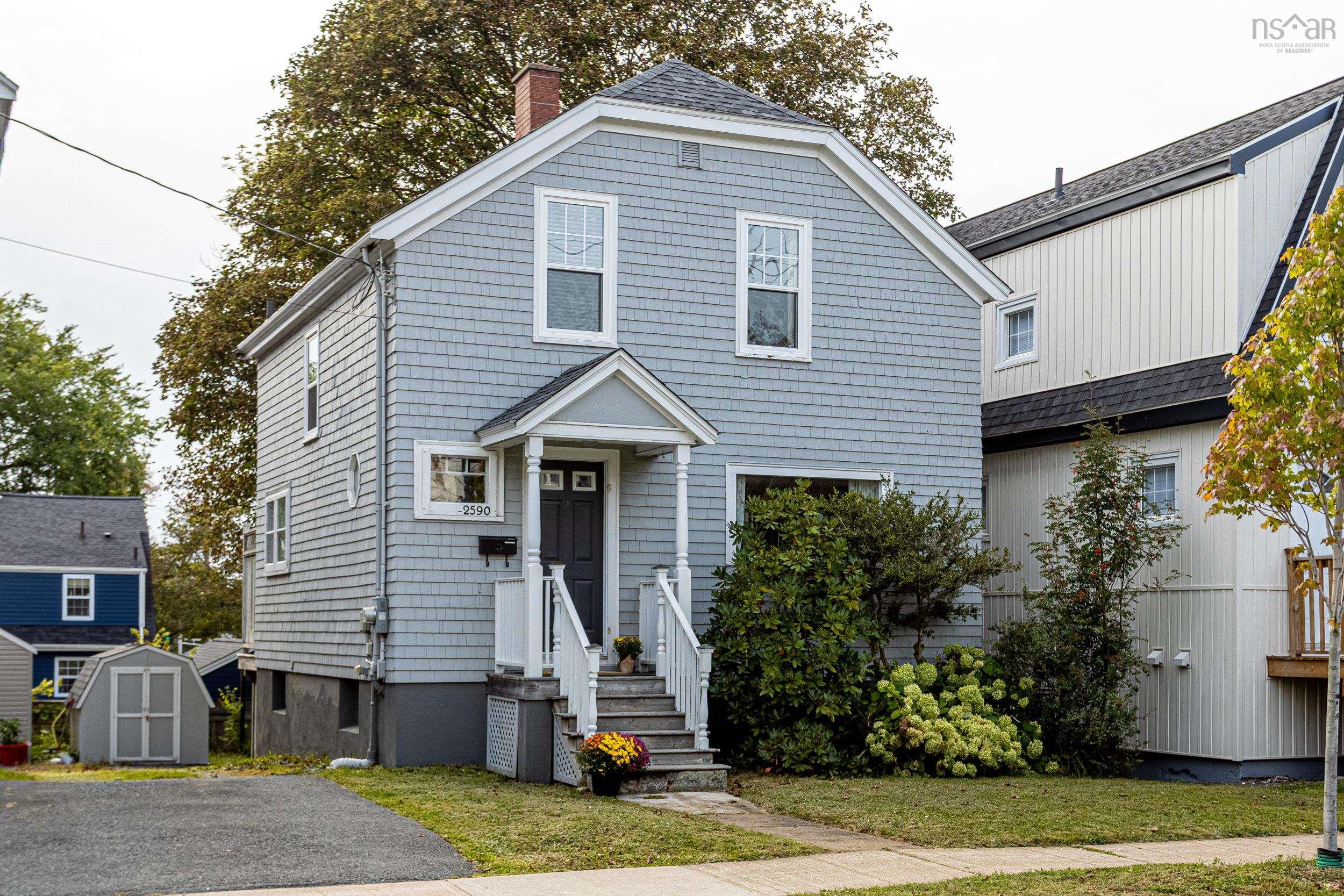 $650,000.00: 2590 Poplar Street, Halifax