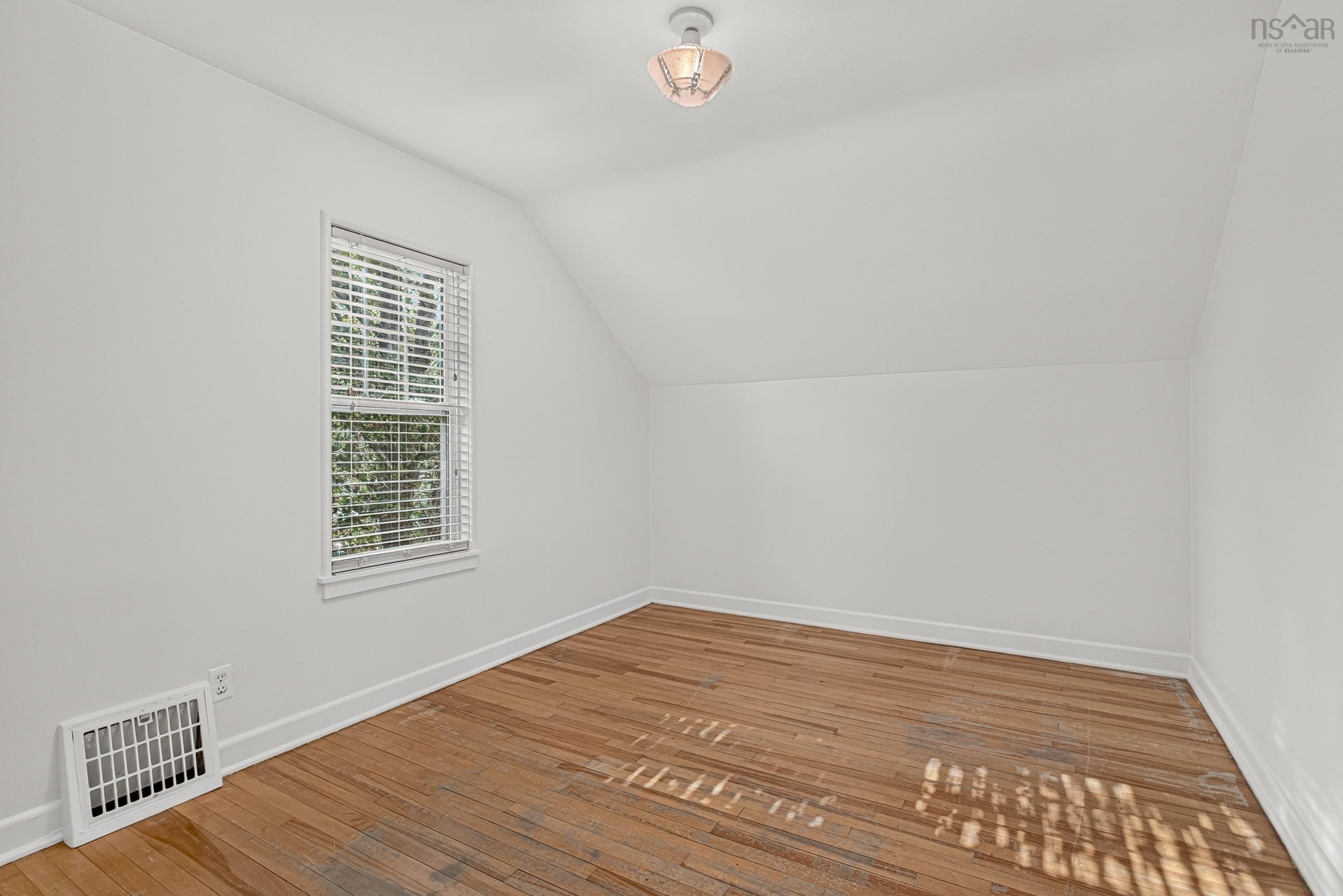 $650,000.00: 2590 Poplar Street, Halifax