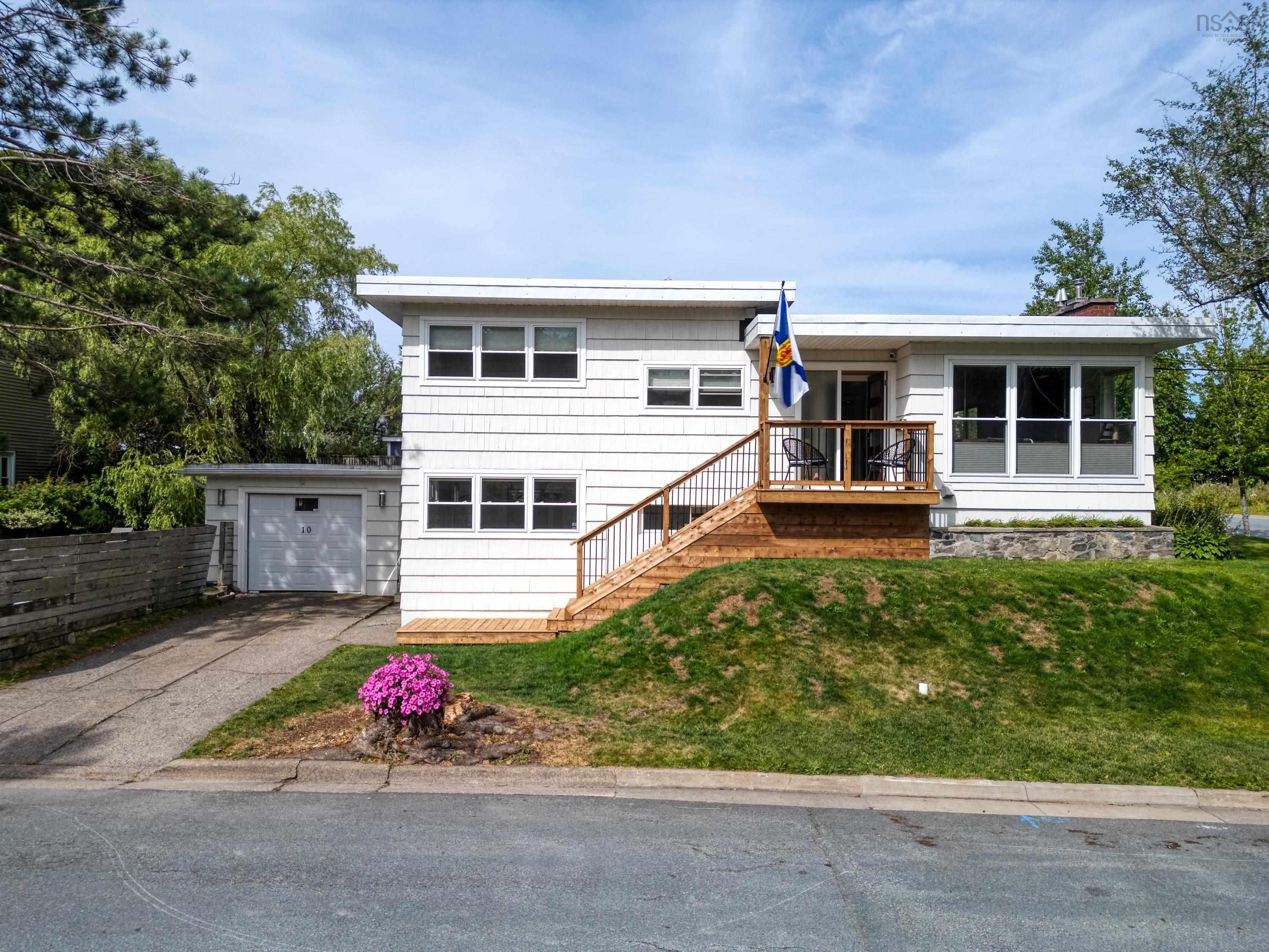 $779,500.00: 10 Clearview Crescent, Dartmouth