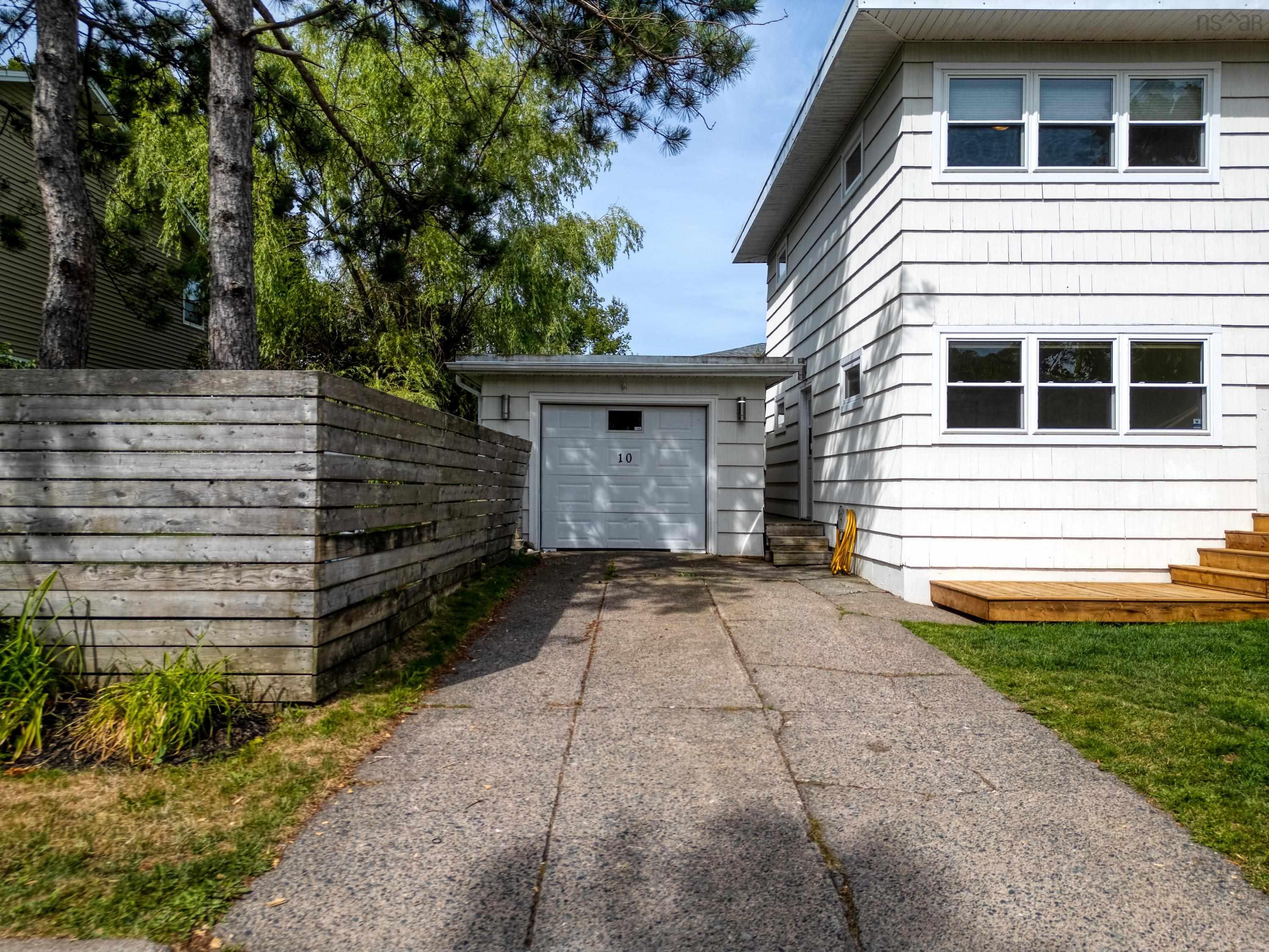 $779,500.00: 10 Clearview Crescent, Dartmouth