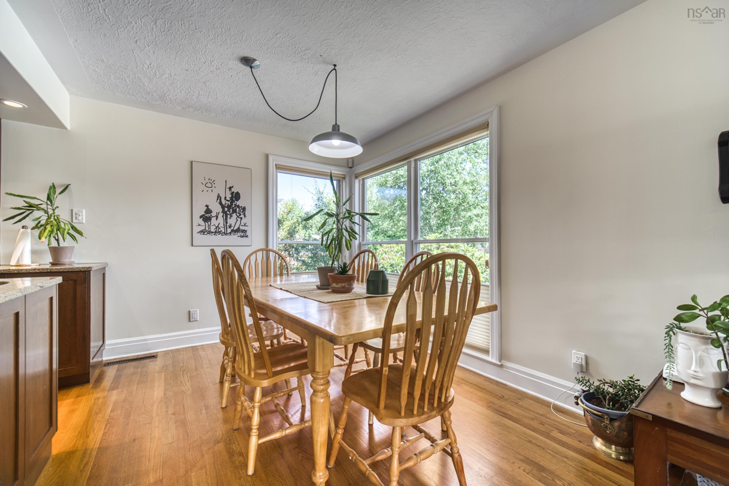 $779,500.00: 10 Clearview Crescent, Dartmouth