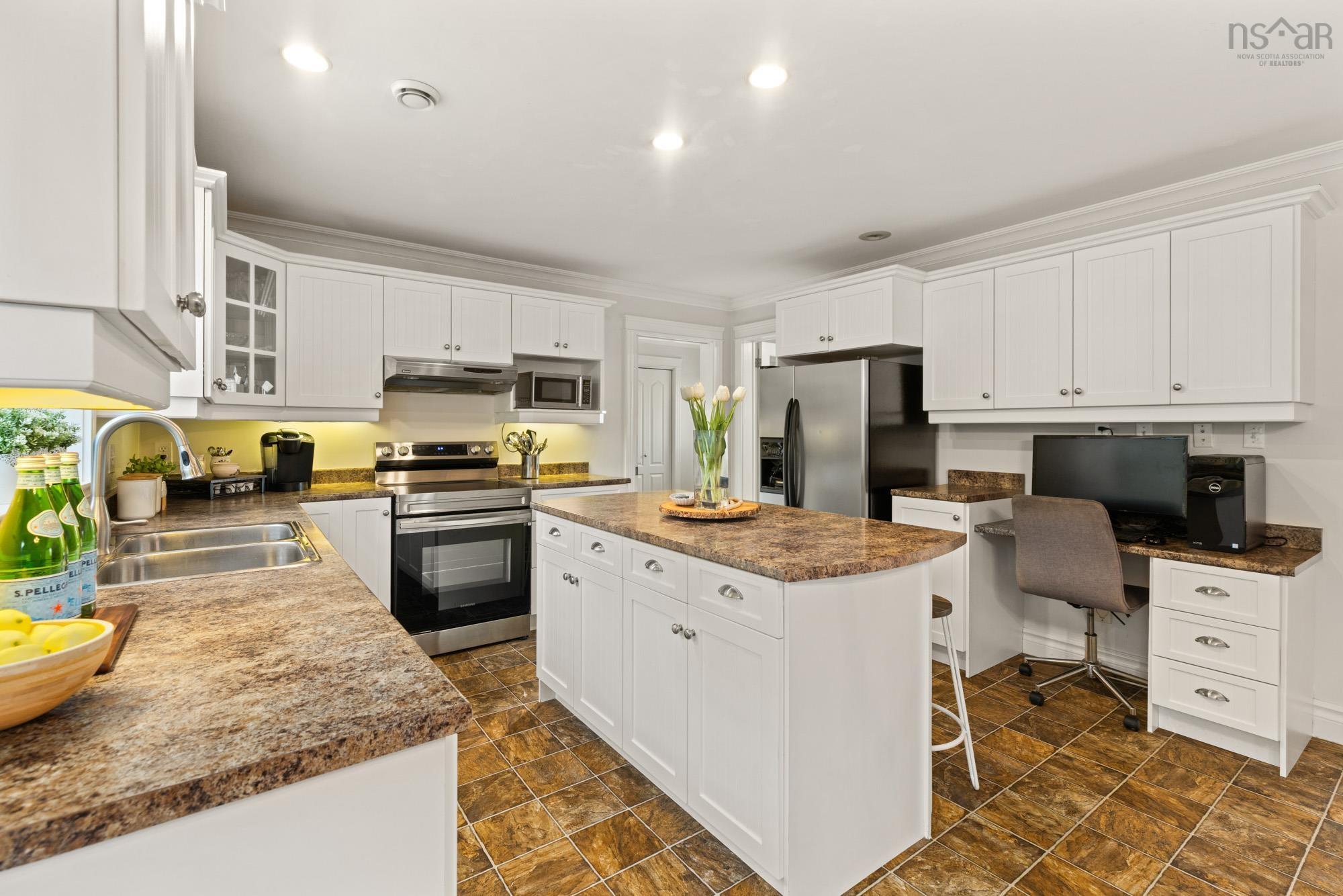 $625,000.00: 141 Sawmill Crescent, Middle Sackville
