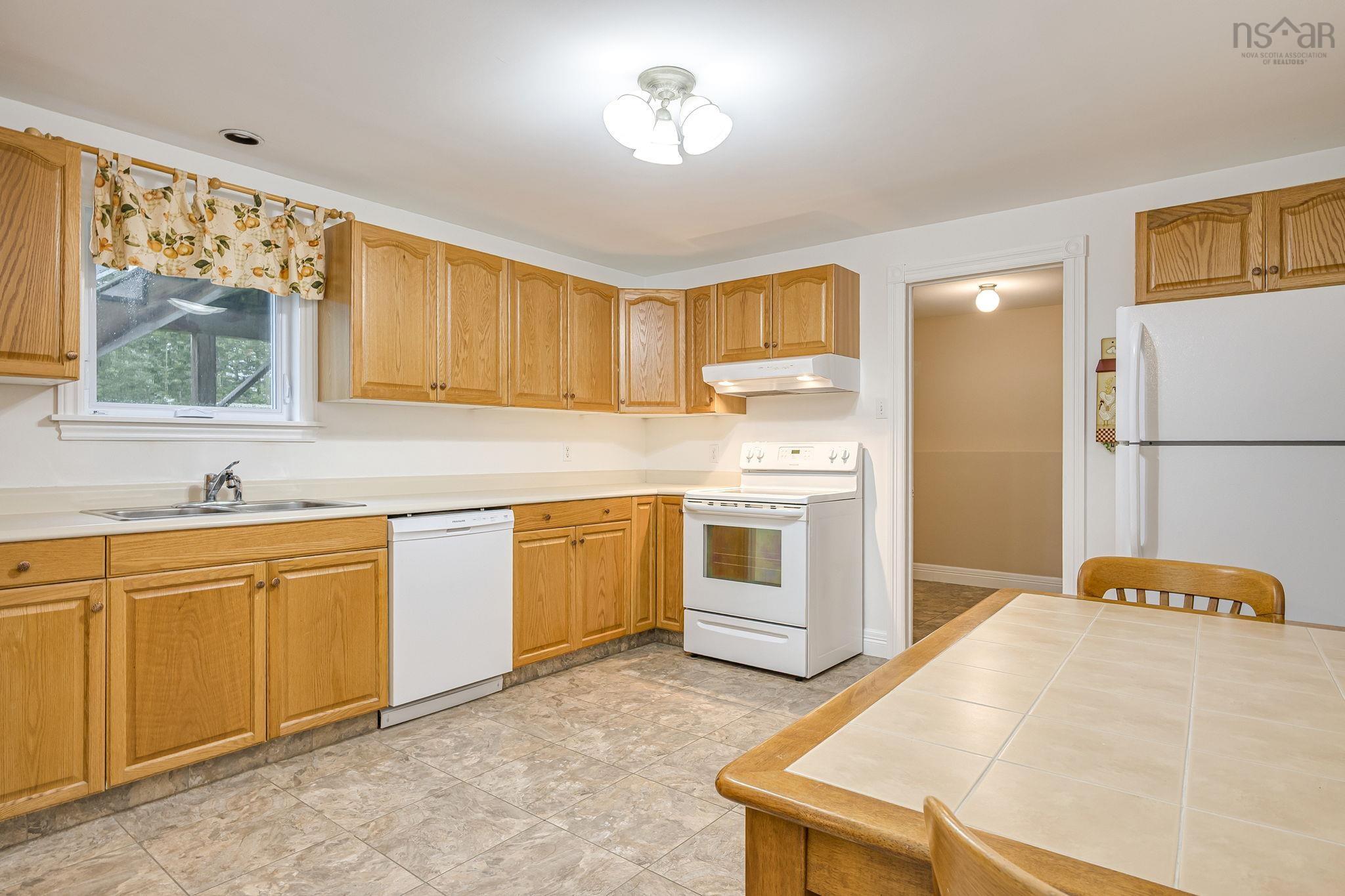 $769,900.00: 17 Glenn Drive, Lawrencetown