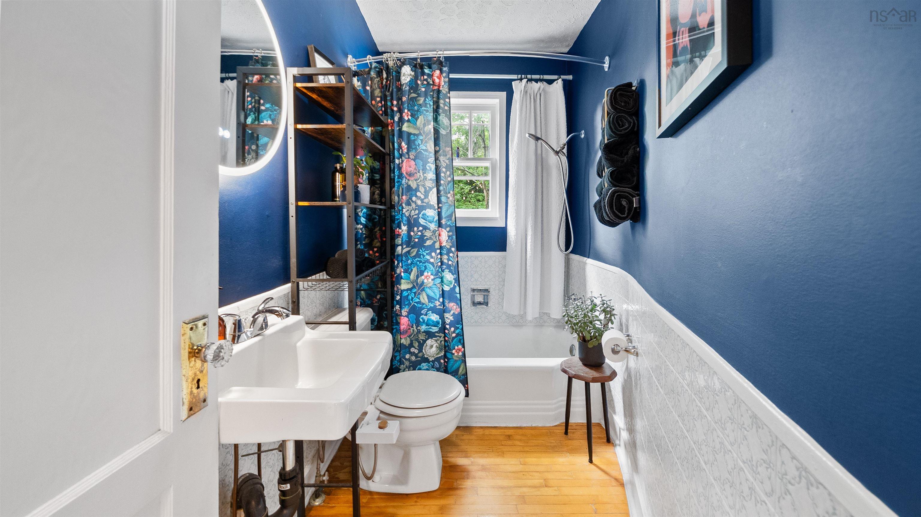$450,000.00: 117 Osborne Street, Halifax