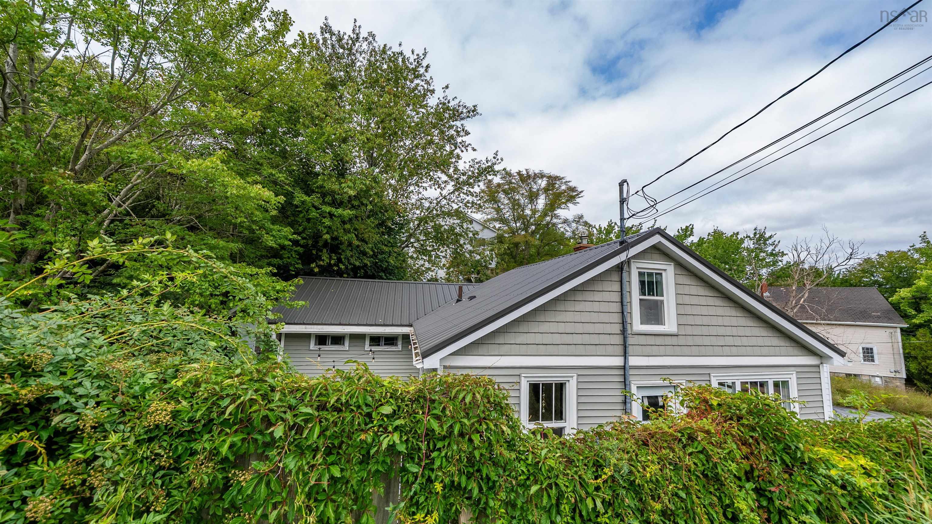 $450,000.00: 117 Osborne Street, Halifax