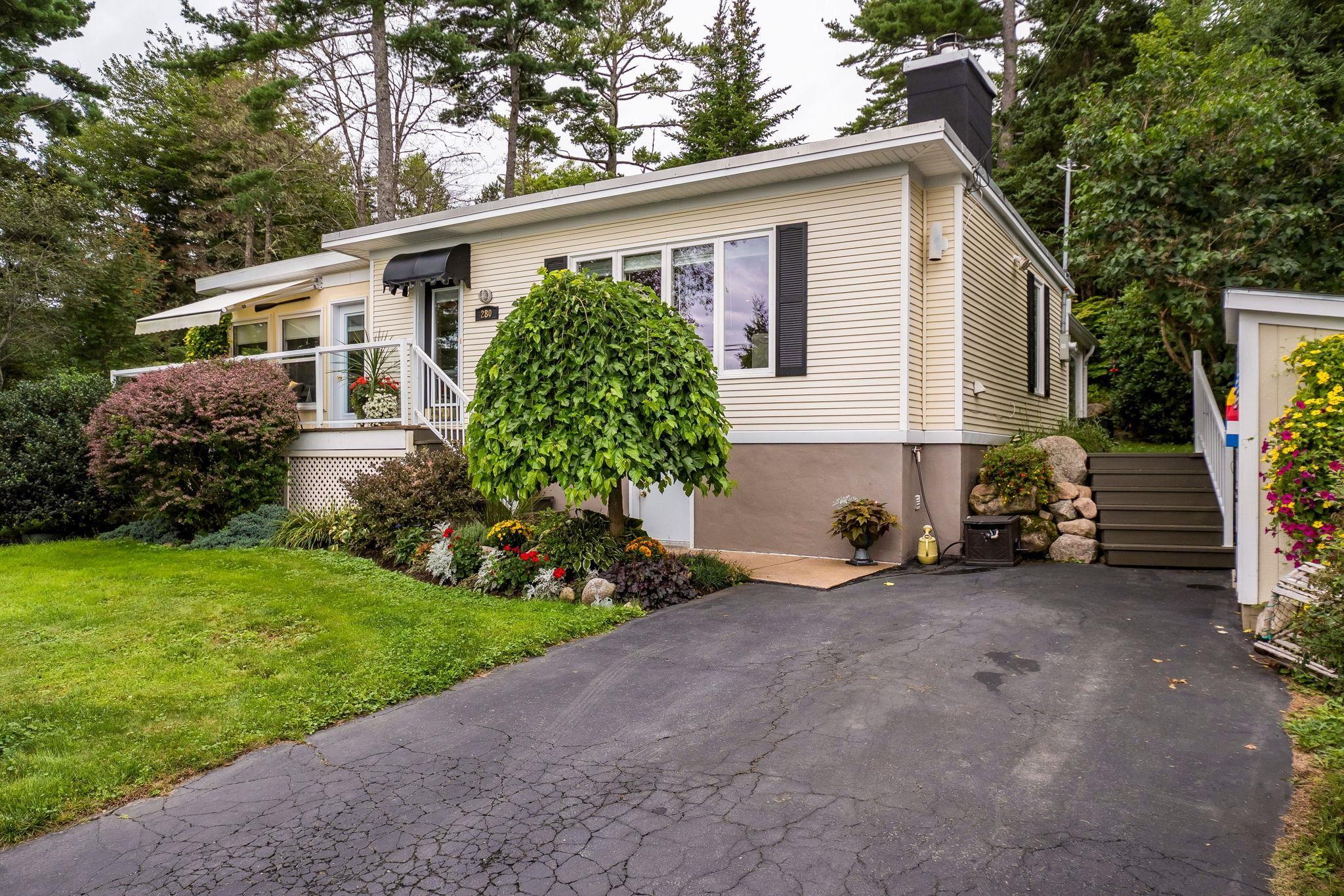$985,000.00: 280 Whynachts Point Road, Tantallon