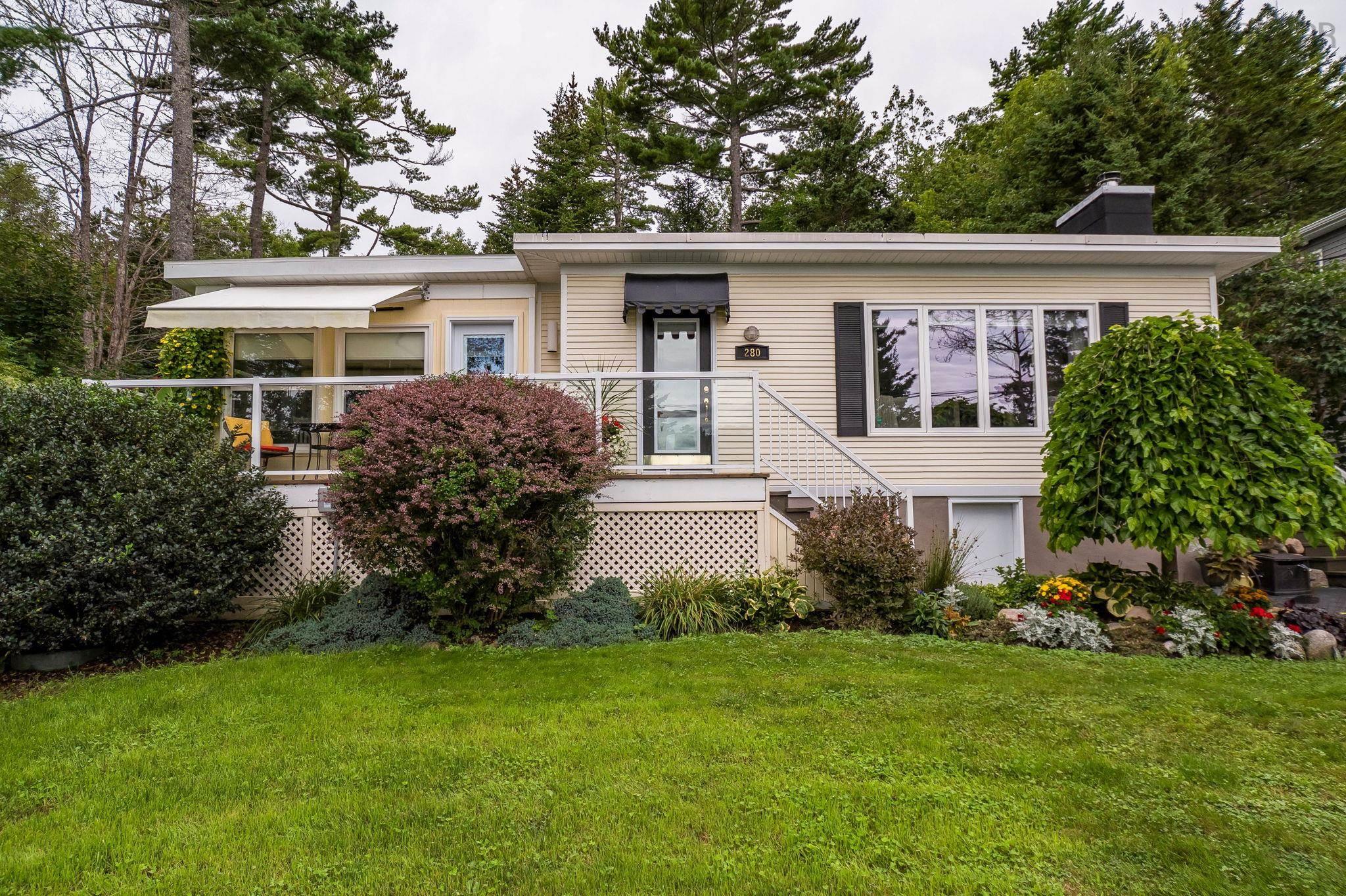 $985,000.00: 280 Whynachts Point Road, Tantallon