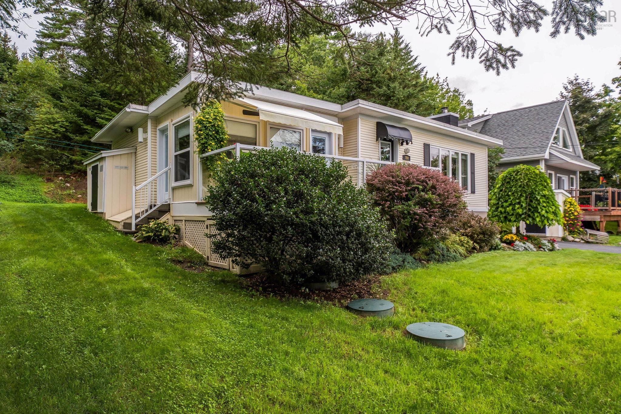 $985,000.00: 280 Whynachts Point Road, Tantallon