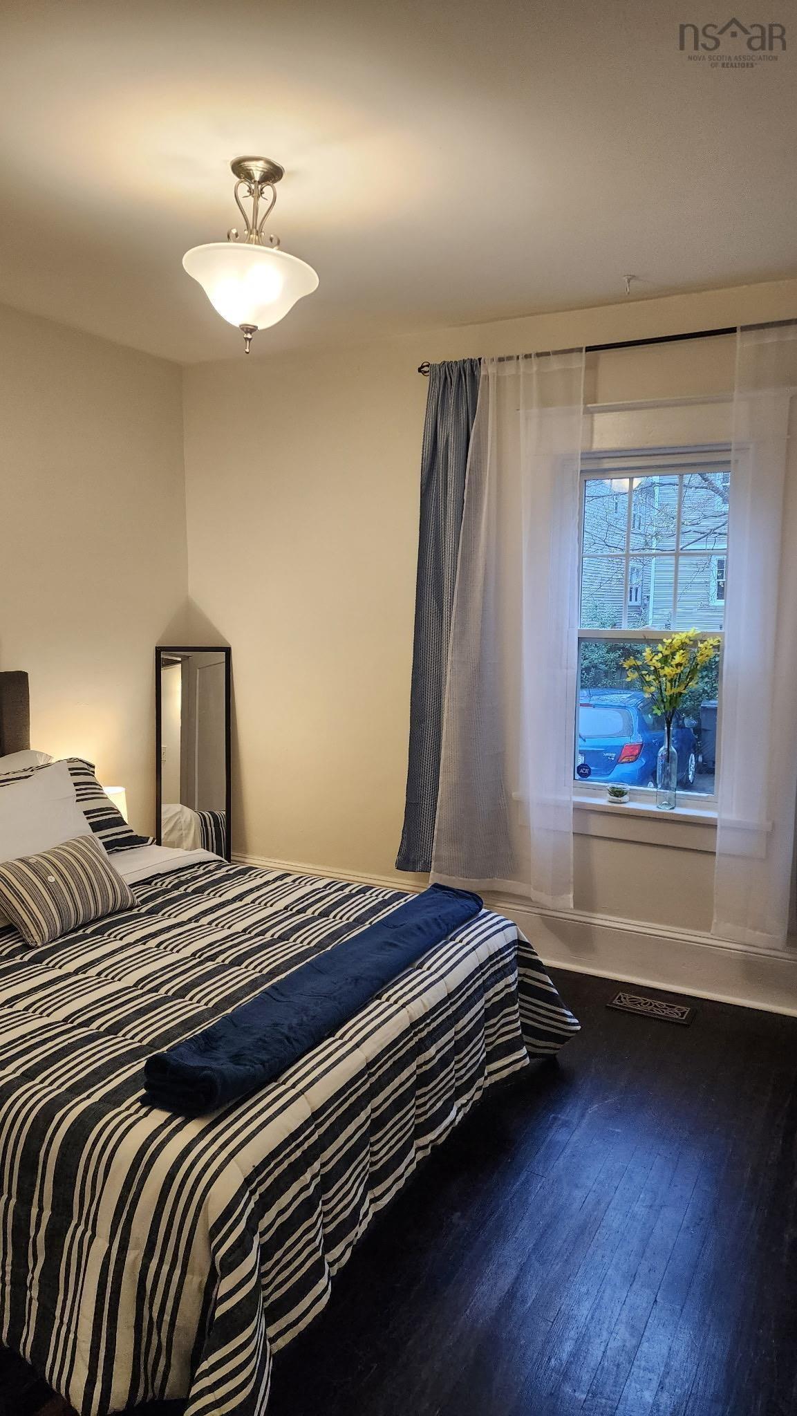 $825,000.00: 6229-6231 Allan Street, Halifax