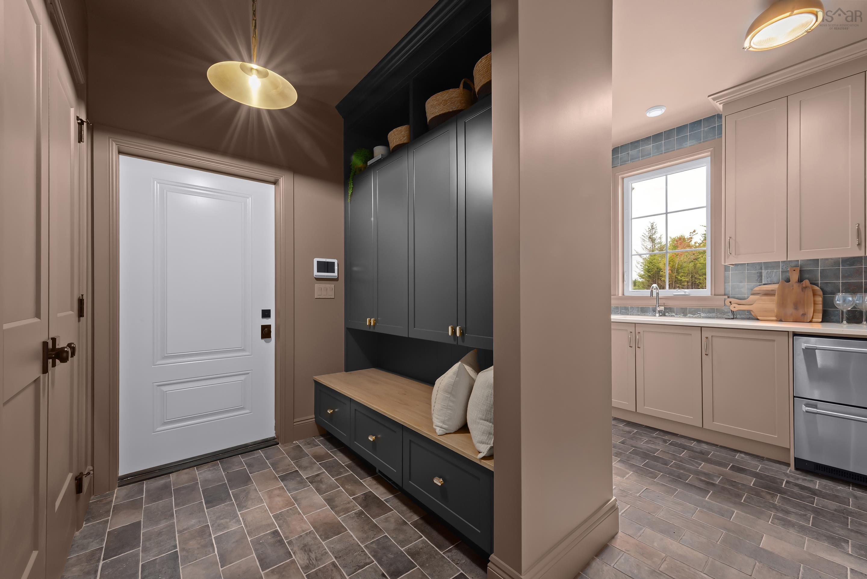 $2,199,900.00: 357 Canoe Crescent, Hammonds Plains