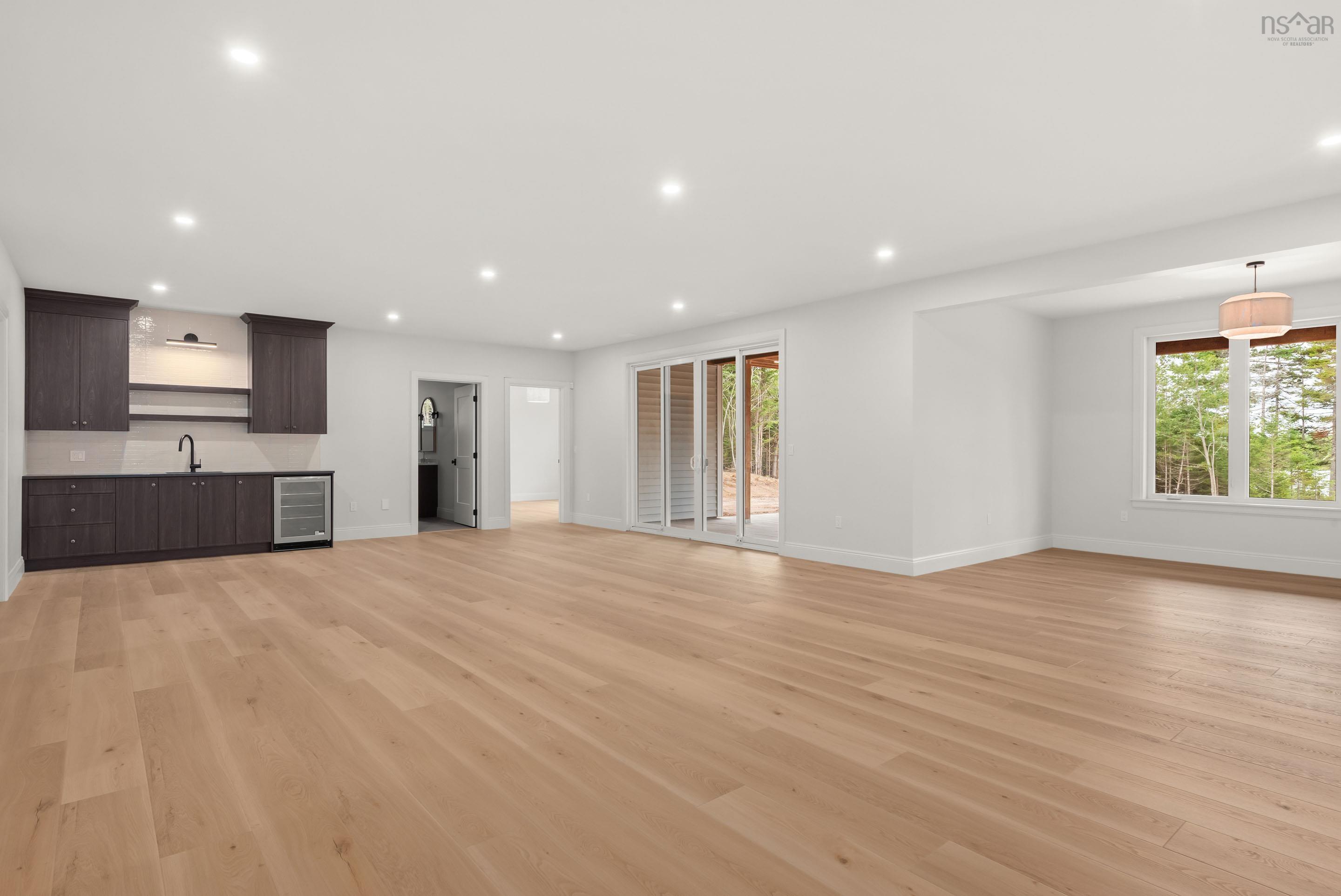 $2,199,900.00: 357 Canoe Crescent, Hammonds Plains