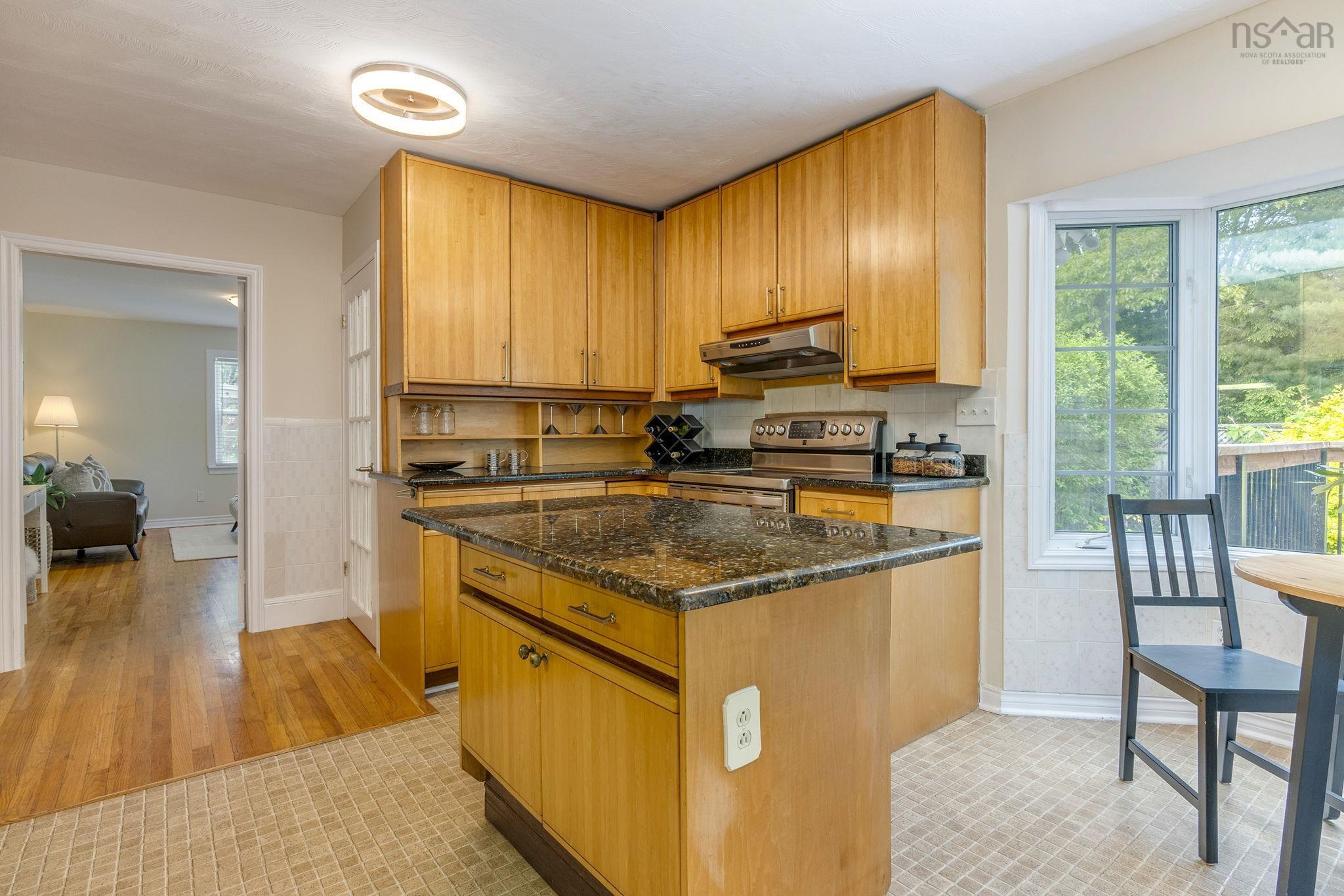 $1,700,000.00: 985 Beaufort Avenue, Halifax