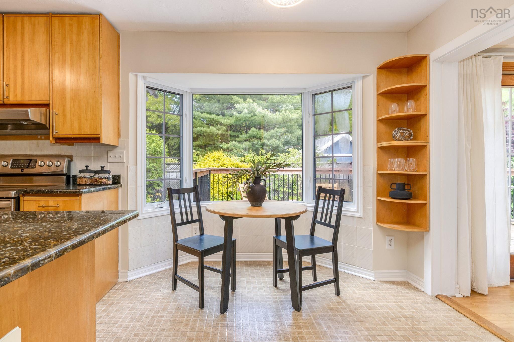 $1,700,000.00: 985 Beaufort Avenue, Halifax