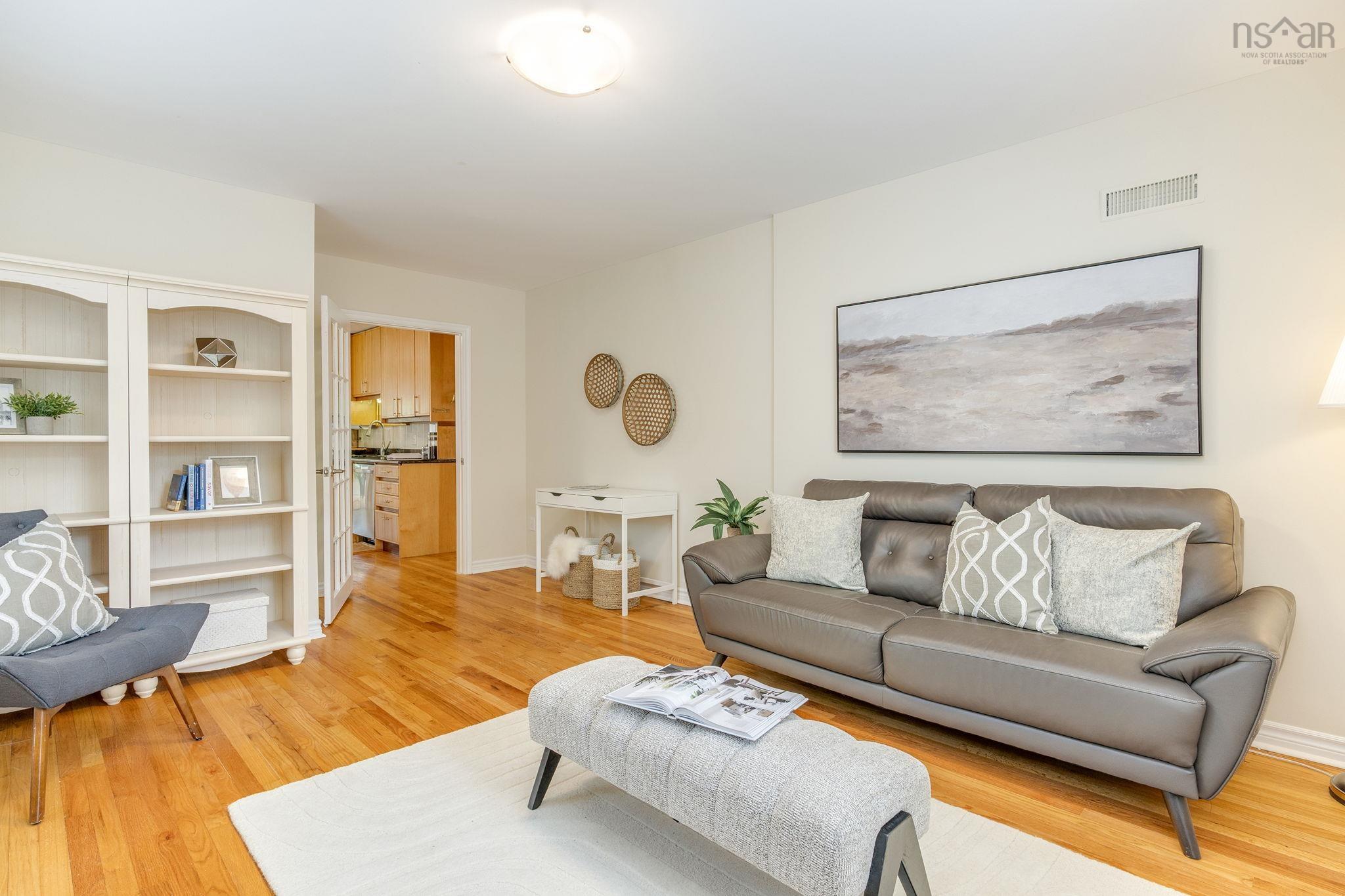 $1,700,000.00: 985 Beaufort Avenue, Halifax