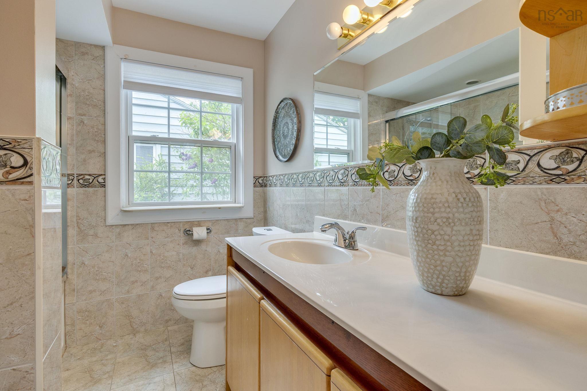 $1,700,000.00: 985 Beaufort Avenue, Halifax