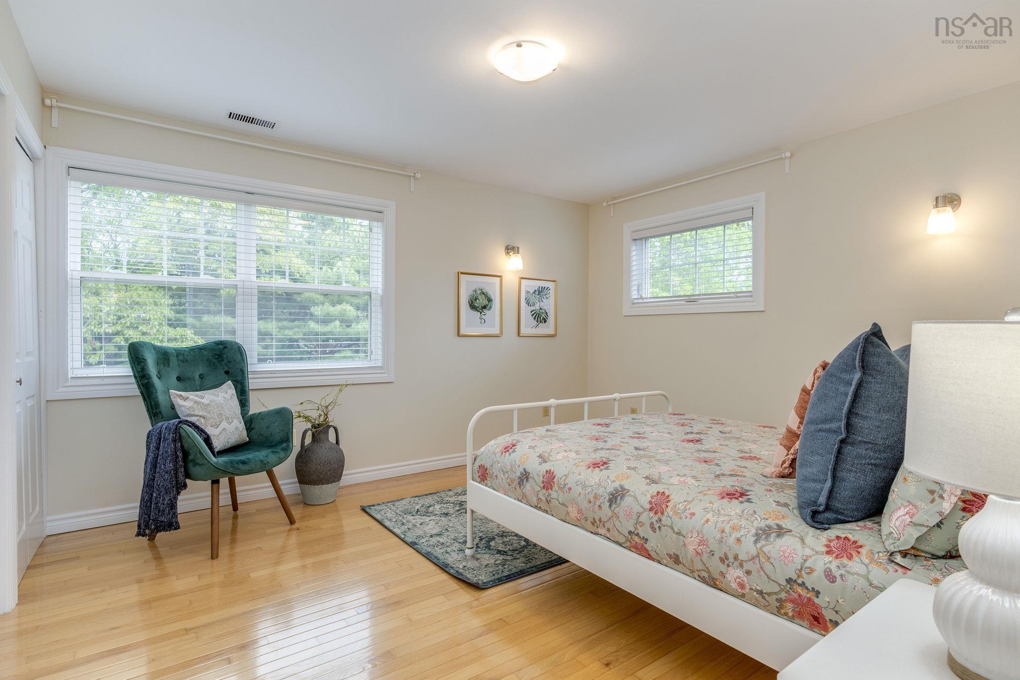 $1,700,000.00: 985 Beaufort Avenue, Halifax