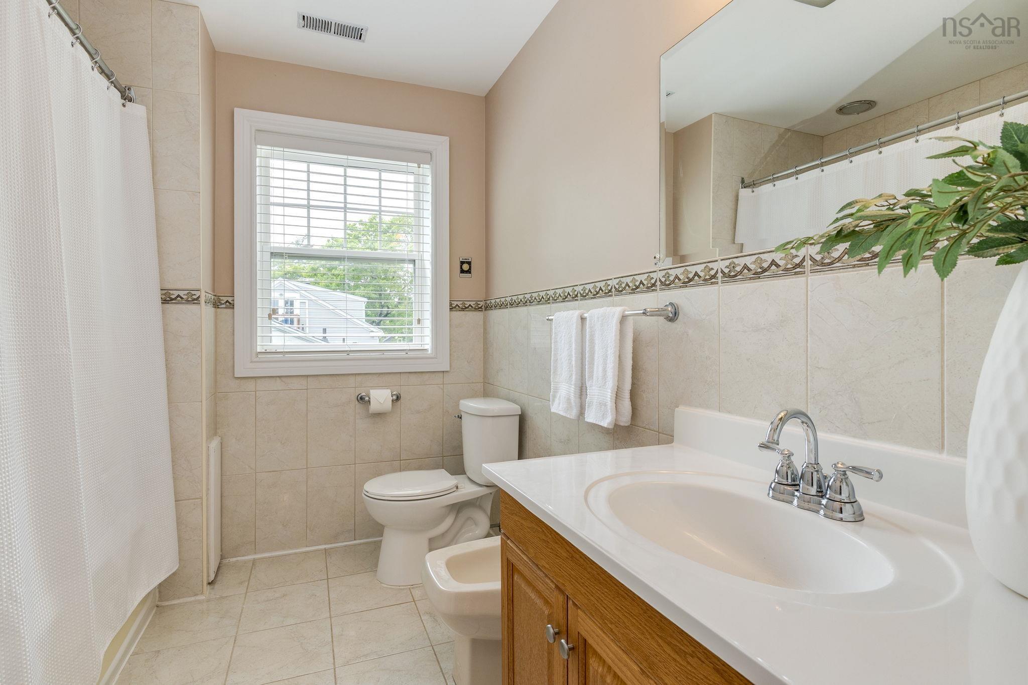 $1,700,000.00: 985 Beaufort Avenue, Halifax