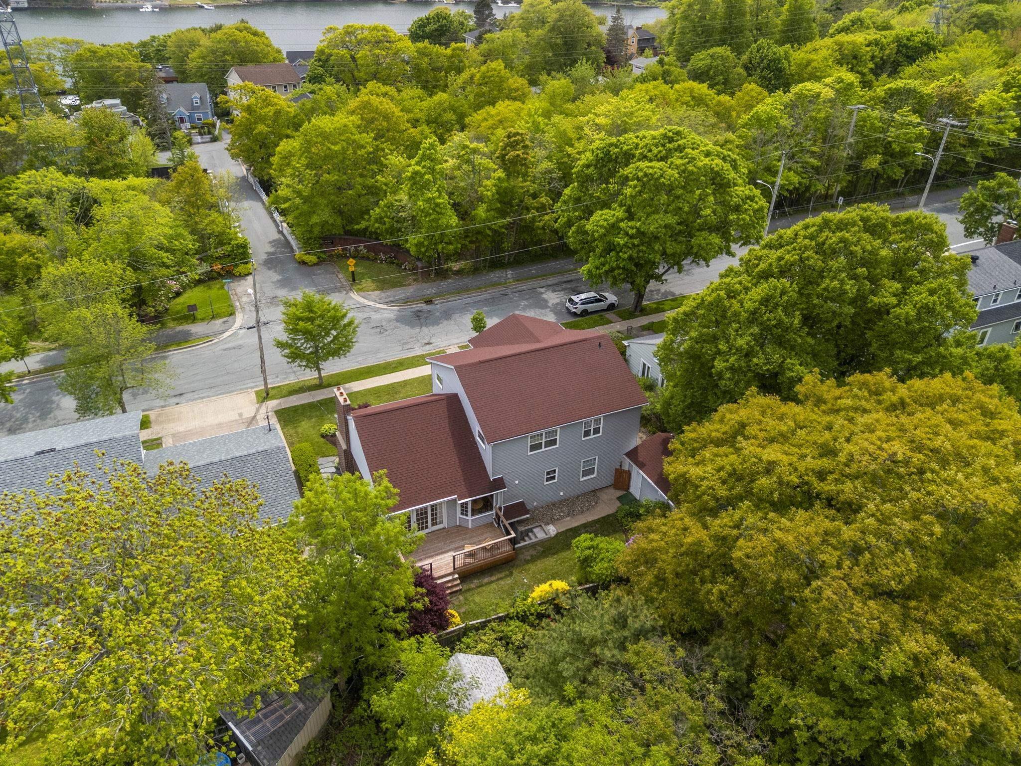 $1,700,000.00: 985 Beaufort Avenue, Halifax