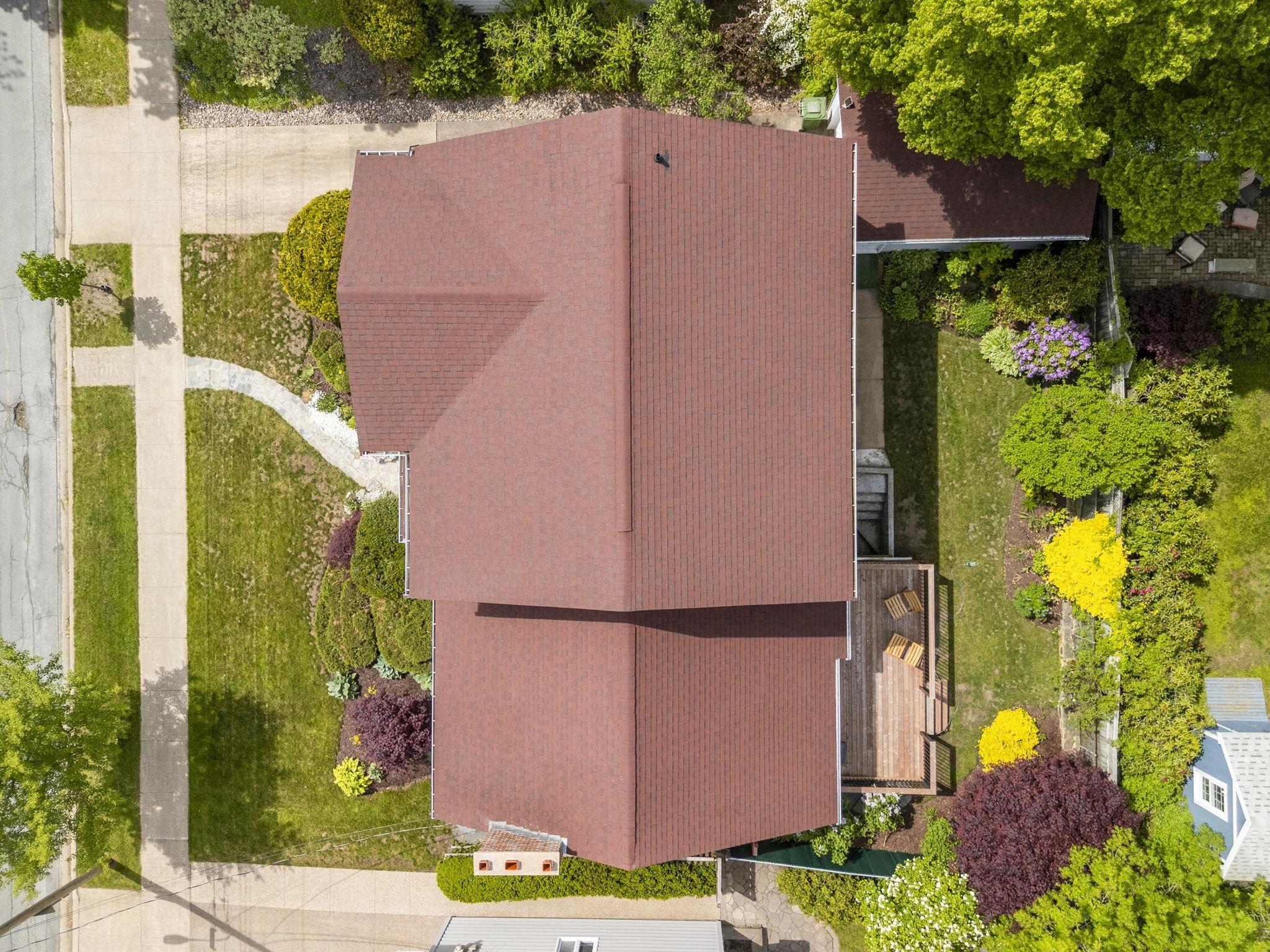 $1,700,000.00: 985 Beaufort Avenue, Halifax