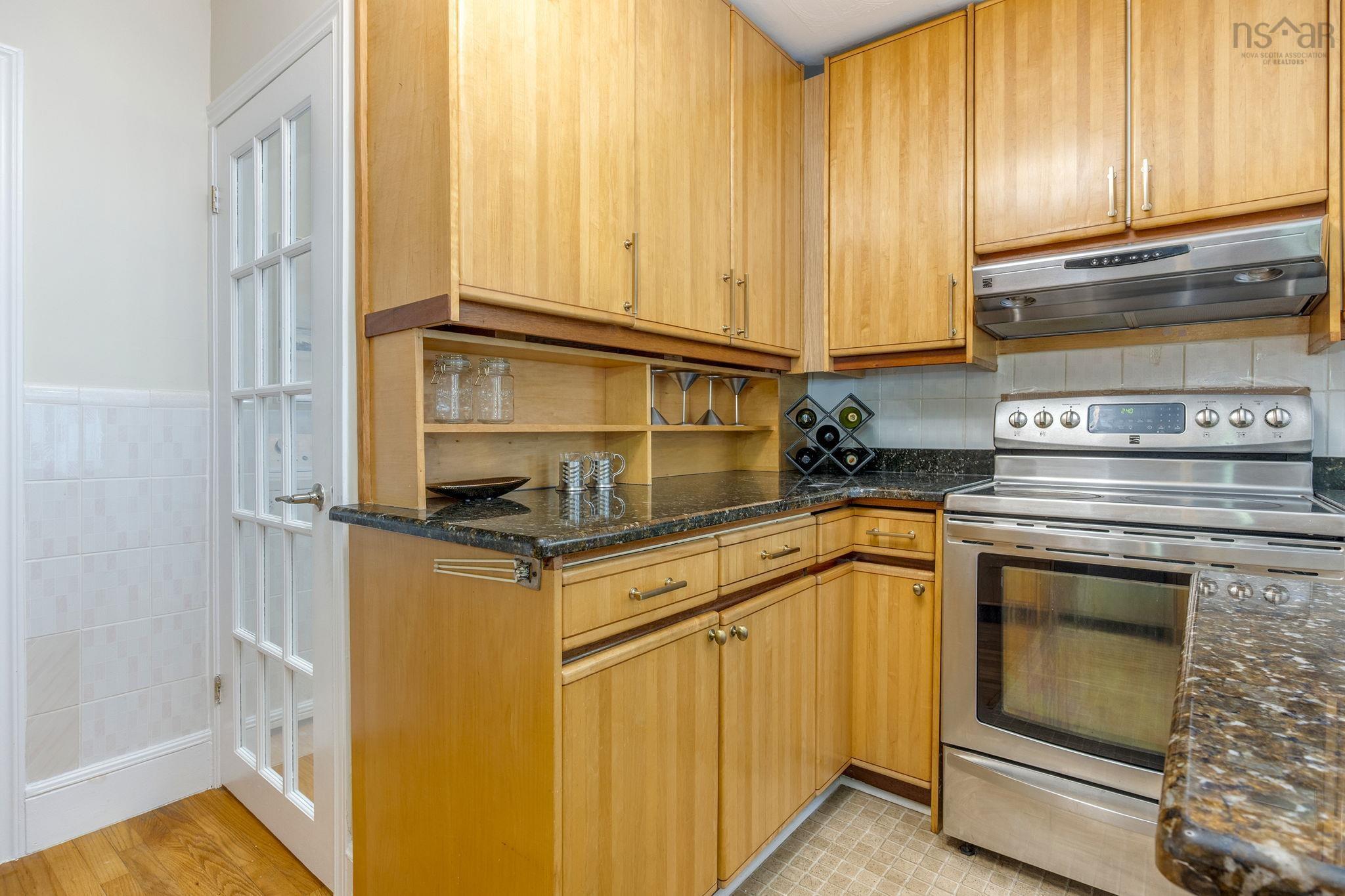 $1,700,000.00: 985 Beaufort Avenue, Halifax