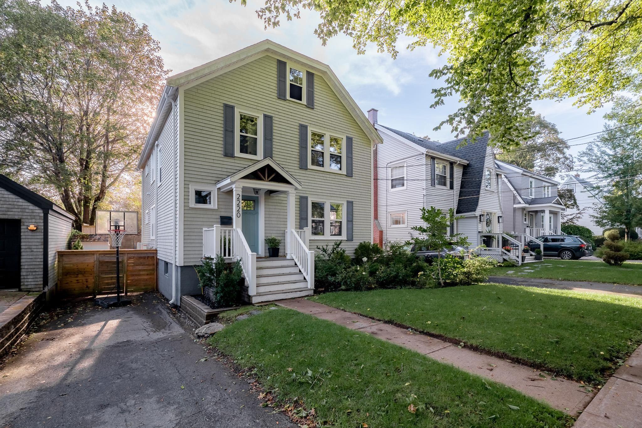 $1,299,000.00: 2220 Newton Avenue, Halifax