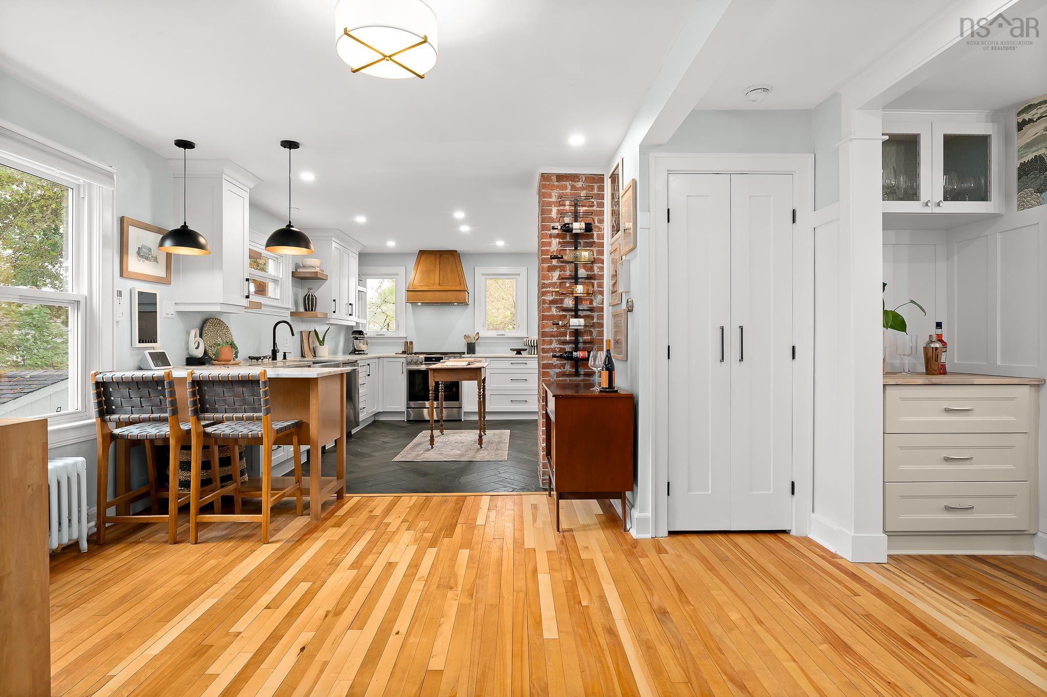 $1,299,000.00: 2220 Newton Avenue, Halifax