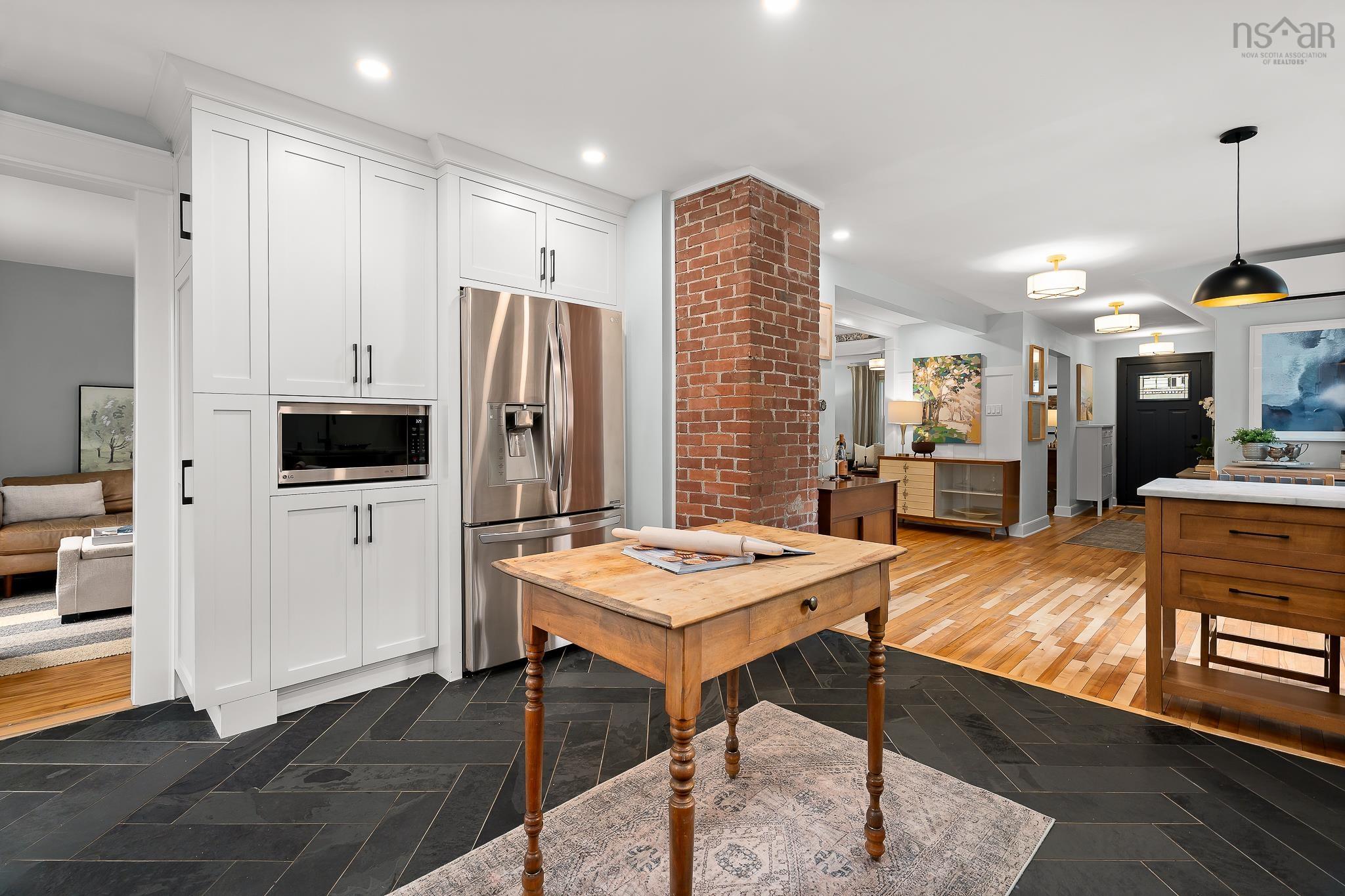 $1,299,000.00: 2220 Newton Avenue, Halifax