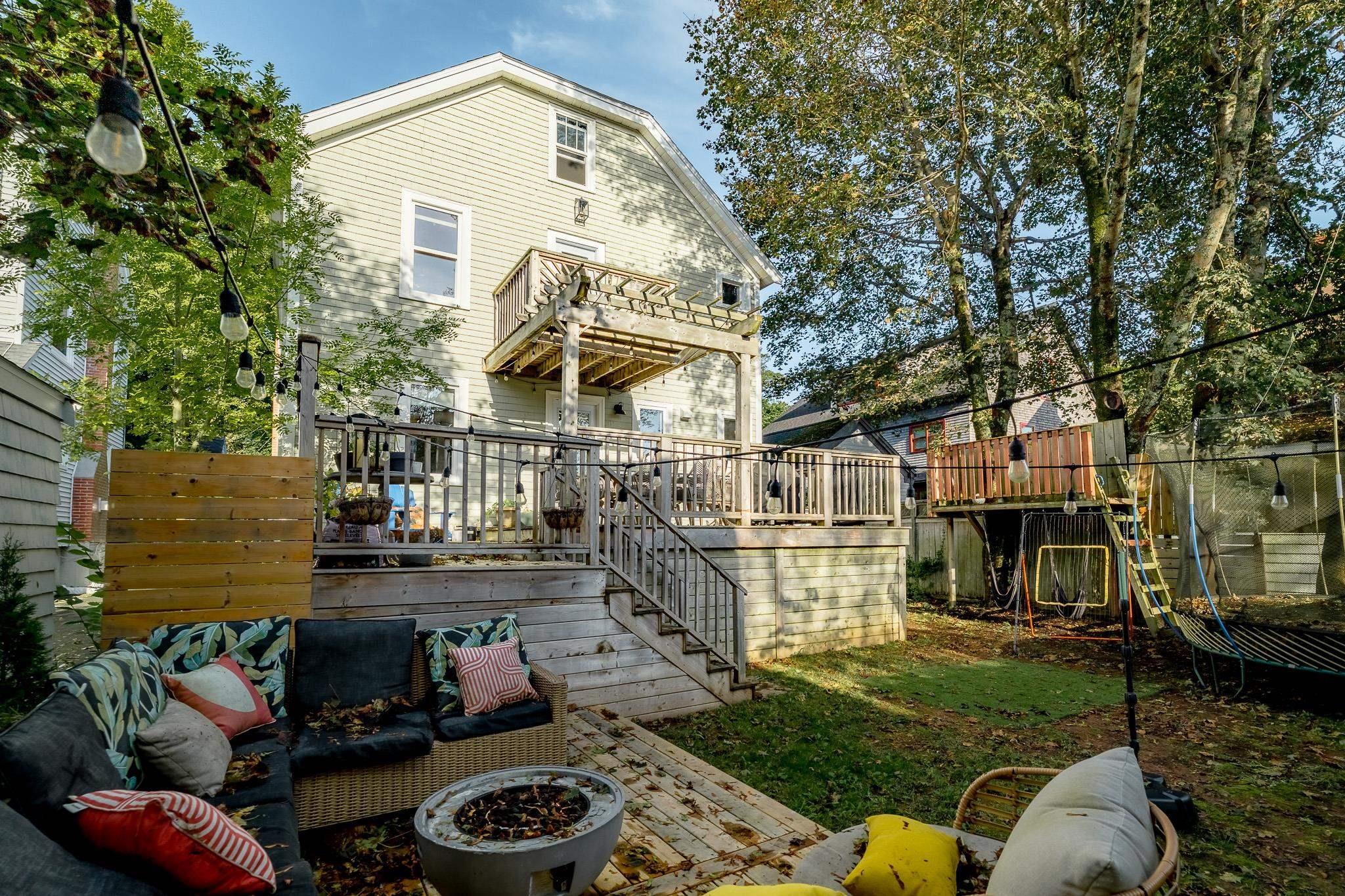 $1,299,000.00: 2220 Newton Avenue, Halifax