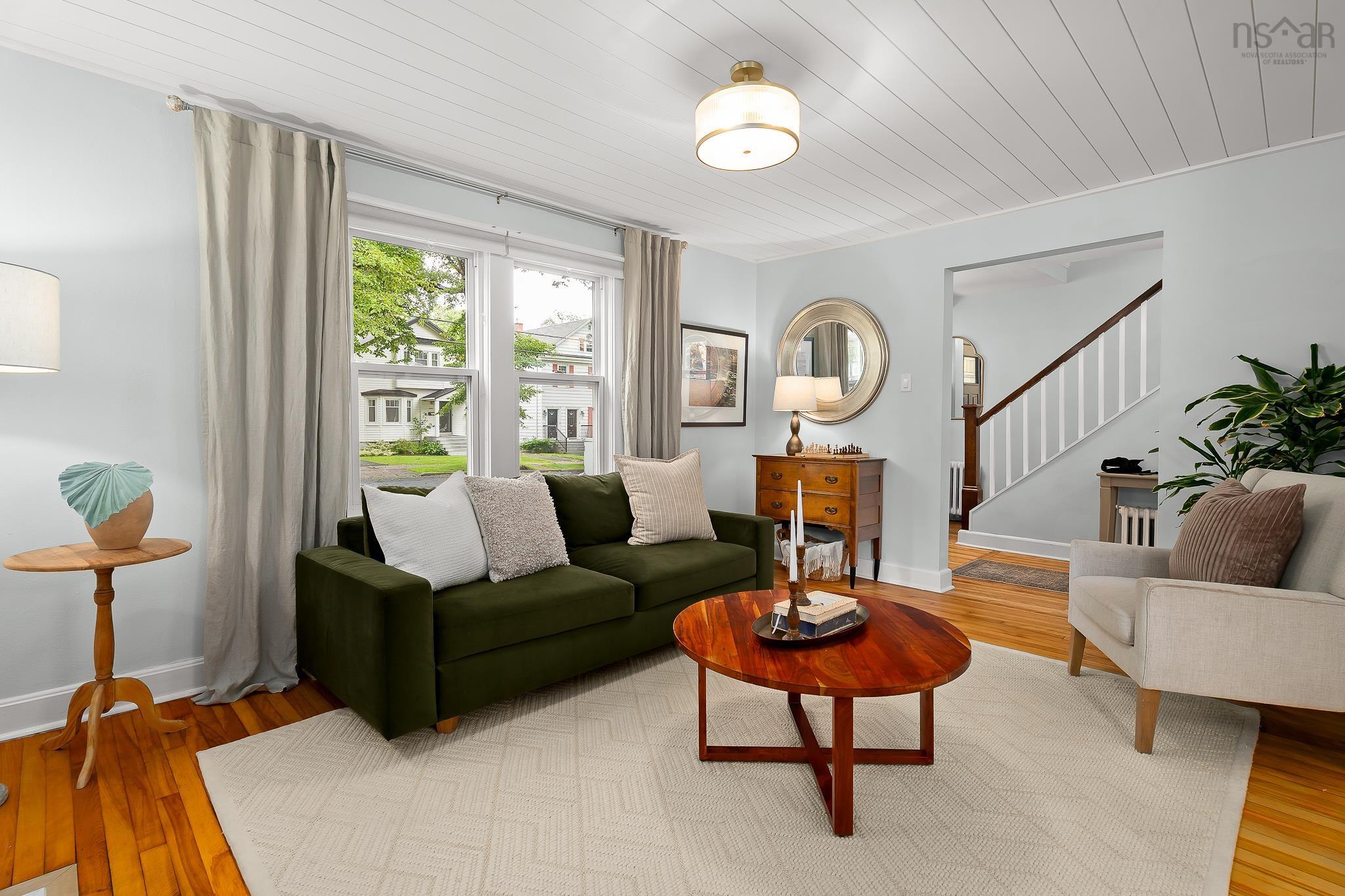 $1,299,000.00: 2220 Newton Avenue, Halifax