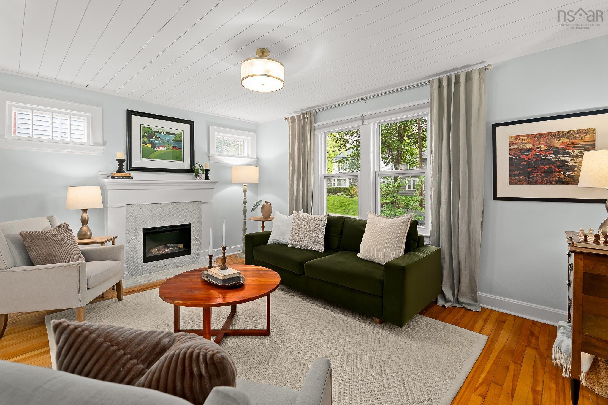 $1,299,000.00: 2220 Newton Avenue, Halifax
