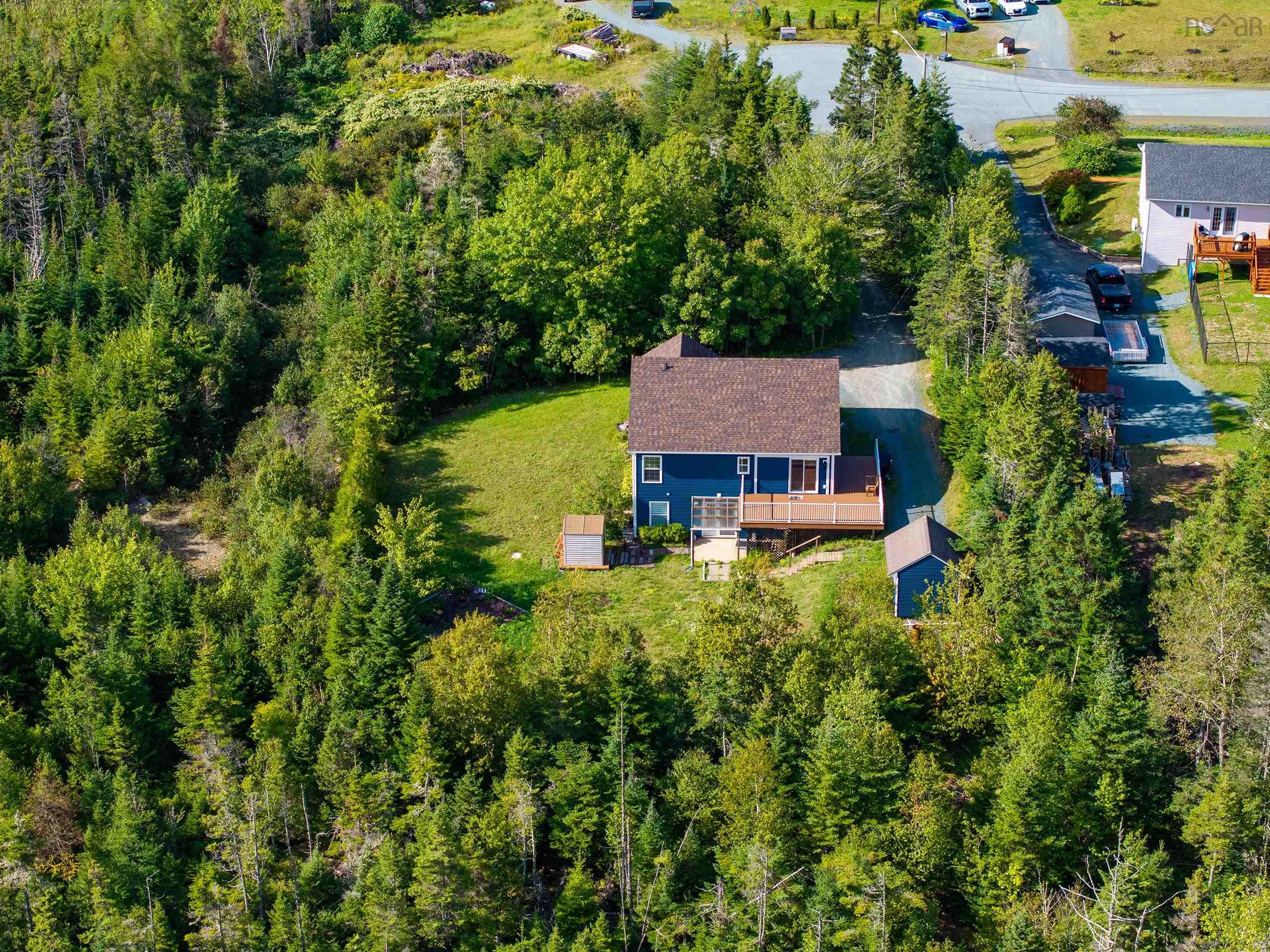$549,900.00: 30 Bernice Drive, West Chezzetcook