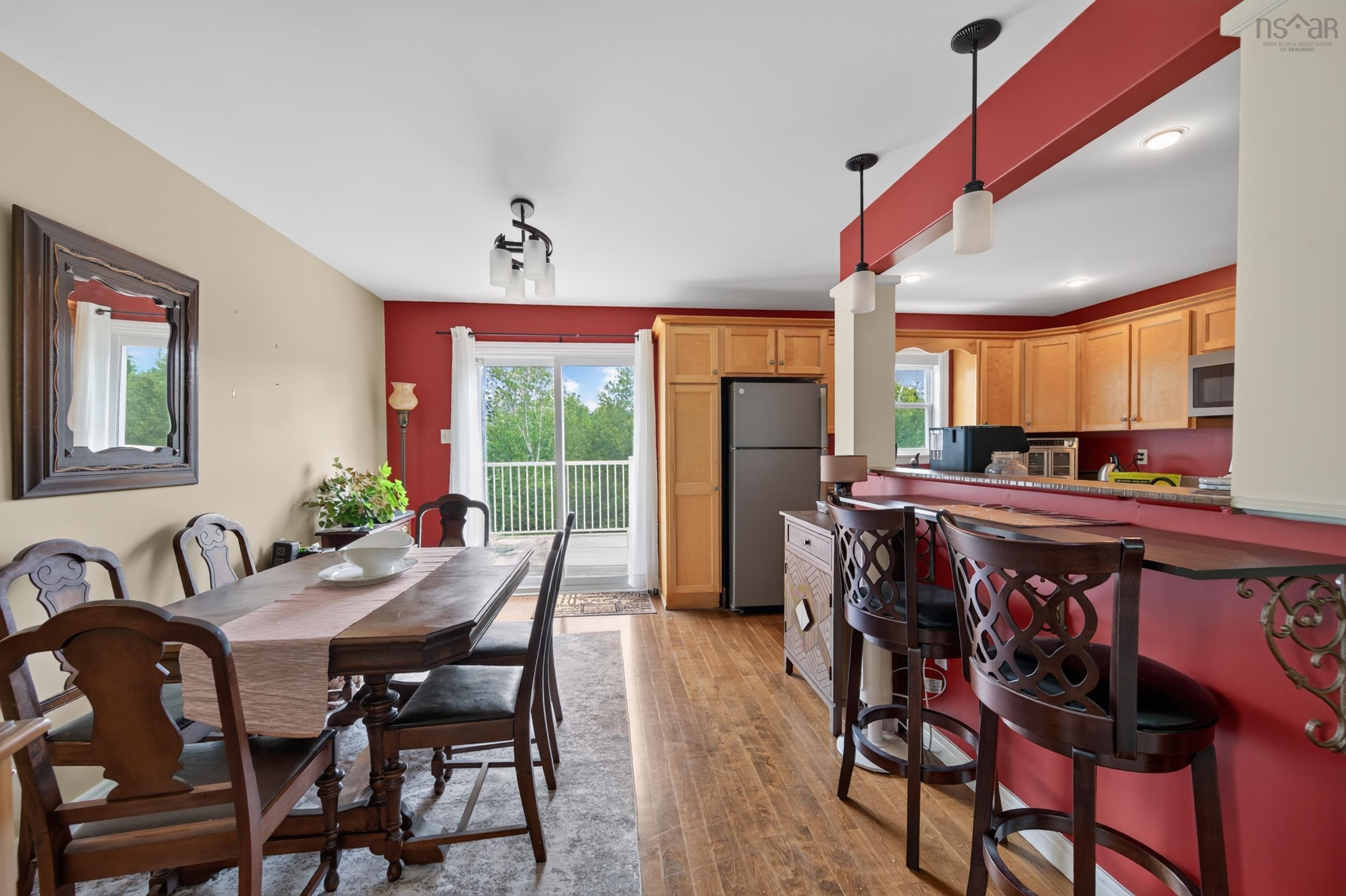 $549,900.00: 30 Bernice Drive, West Chezzetcook